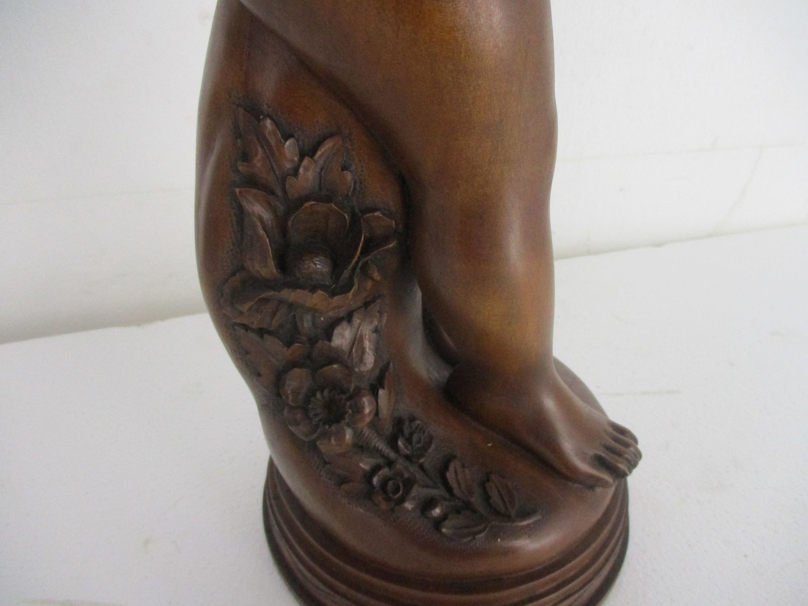 L Hand Carved Wood Statue Little Boy Cherub Putti Signed De Hondt Willy Piece Of photo vinterior
