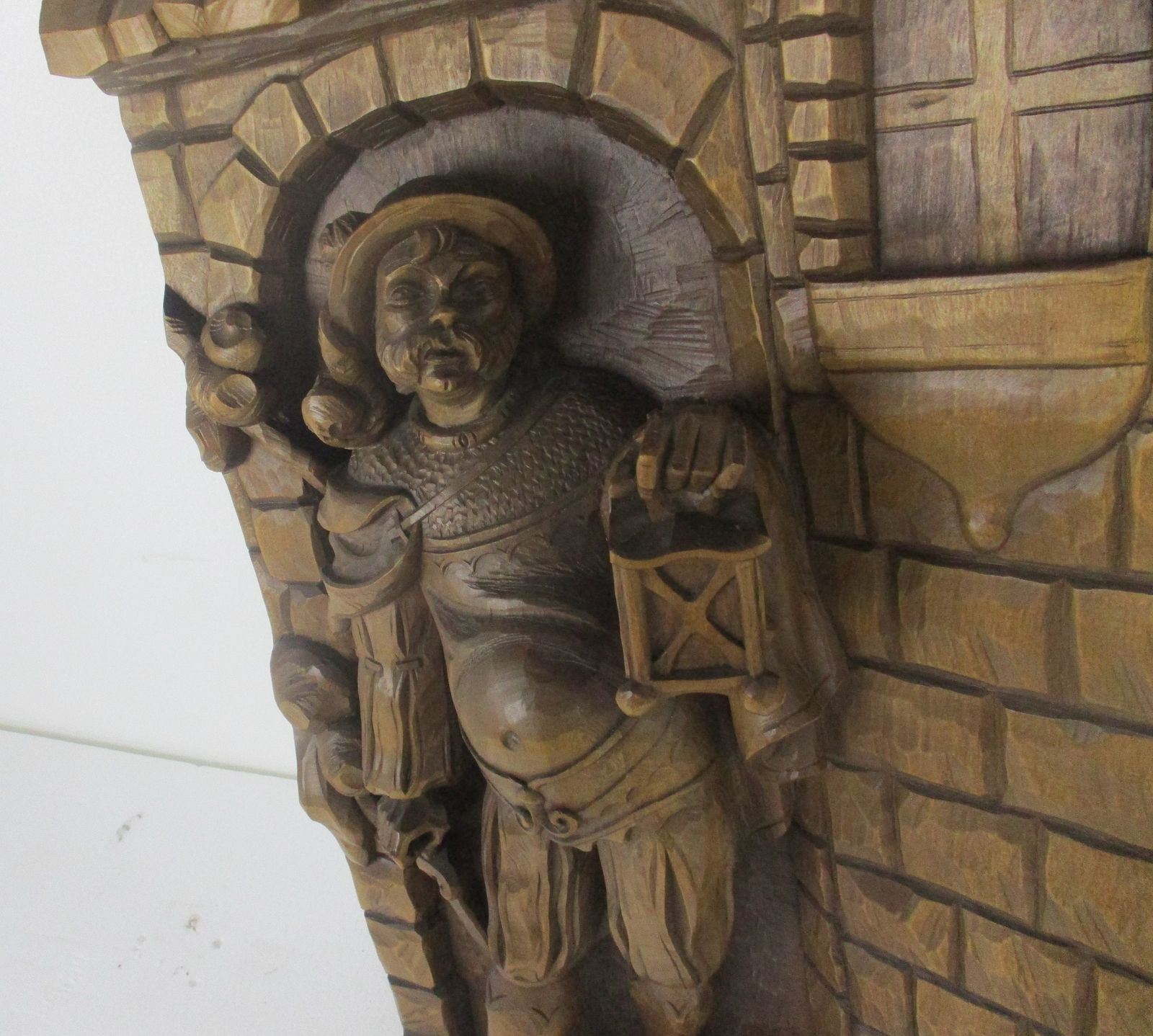 L Hand Carved Wooden High Relief Wall Plaque Hanging Lantern Bearer Sculpture photo Art