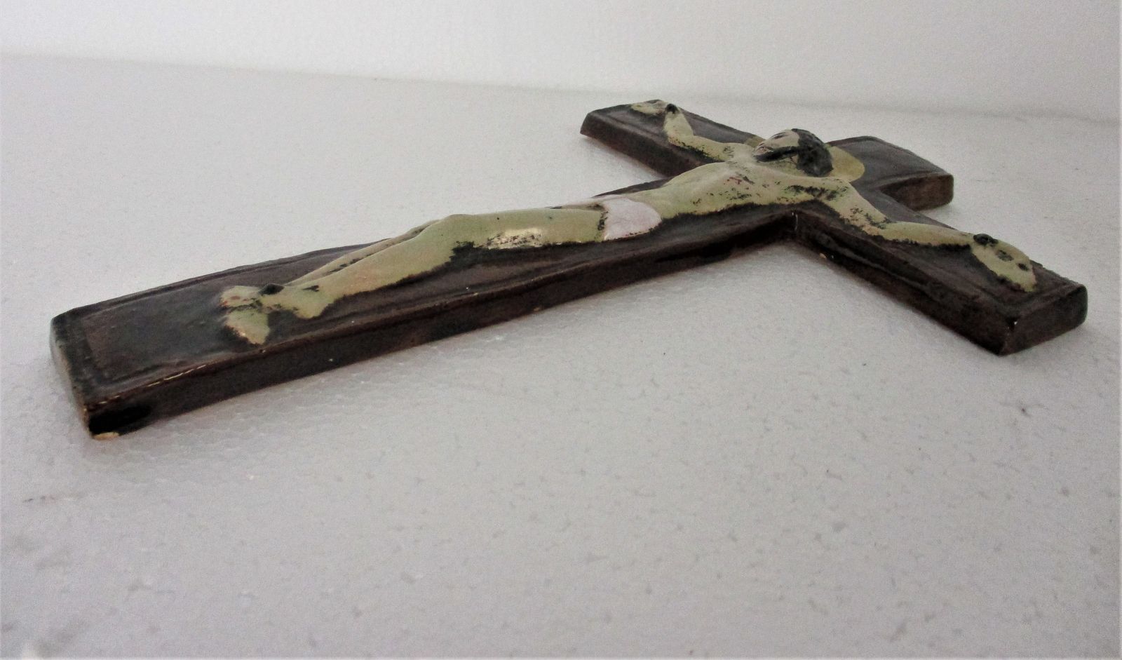 Mid Century Design Ceramic Modern Crucifix Ceramic Fat Lava Gold Gilded Marked P photo 142.0