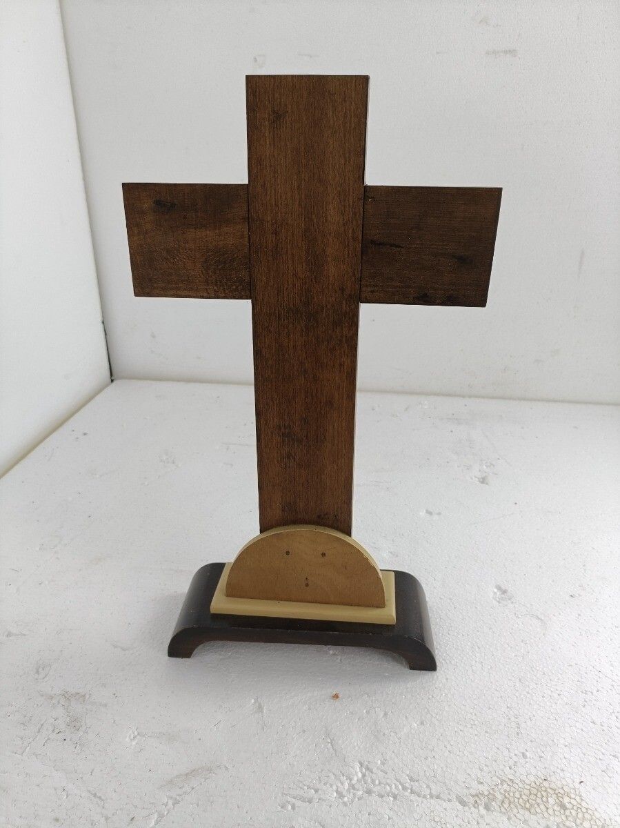 photo furniture Art Deco Standing Crucifix Two Toned Wood Cross Jesus Christ Antique Beautiful