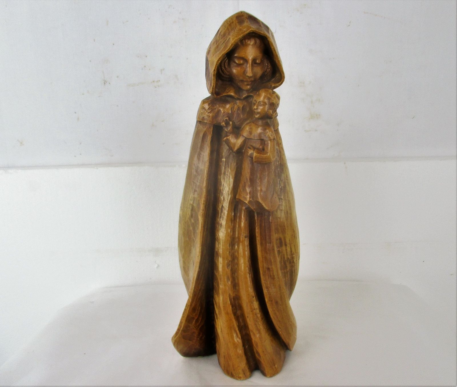 Statue Virgin Mary Madonna Infant Child Terracotta Or Thin Plaster Collector 20. photo furniture