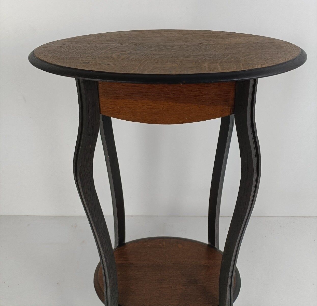 photo furniture Antique Oval Two Tier Two Toned Pedestal Plant Stand Side Table Elegant