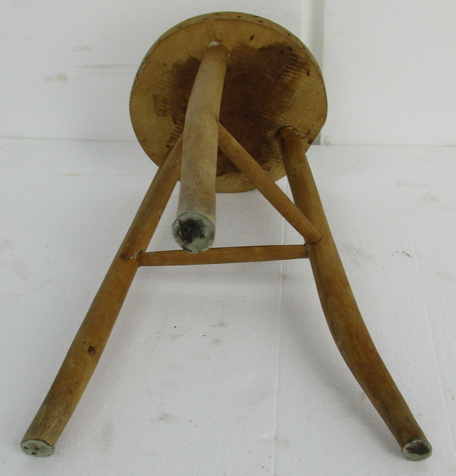 Antique Hand Carved Wood Tripod Milking Stool Pedestal Table Plant Stand Funky photo vintage