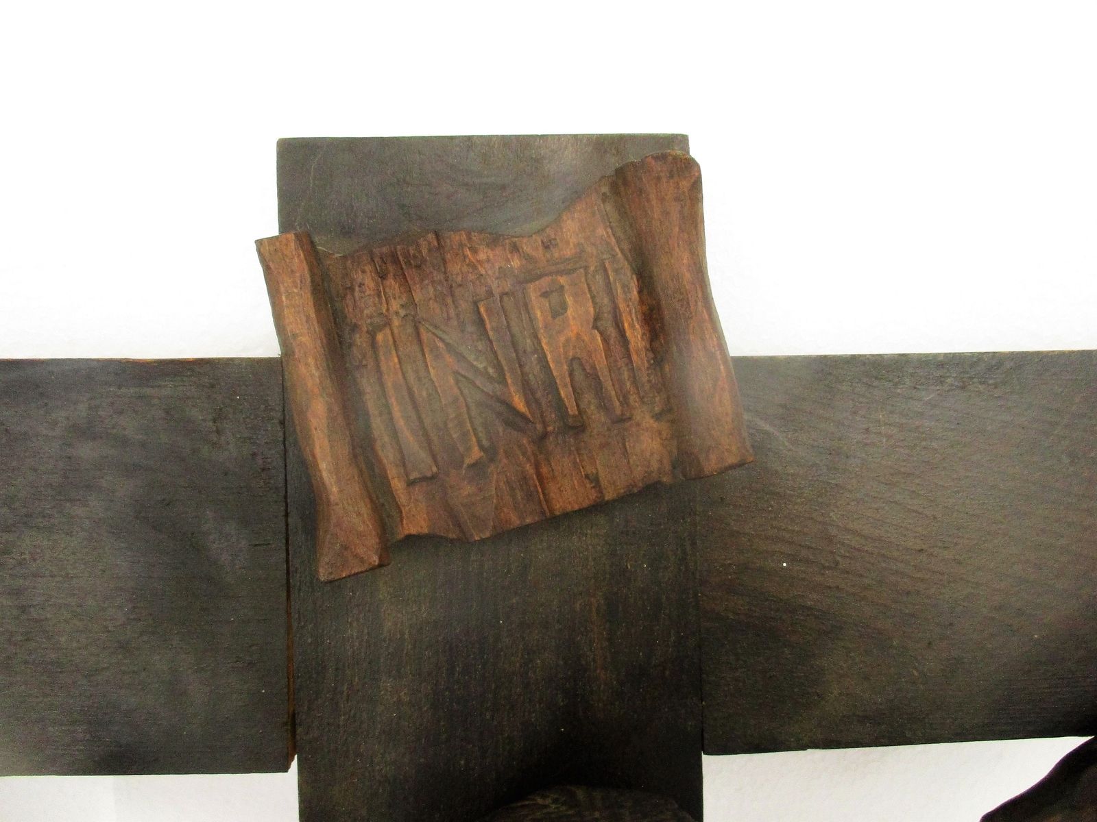 Gorgeous Completely Hand Carved Wood Hanging Crucifix Cross Jesus Christ Stunnin photo vintage