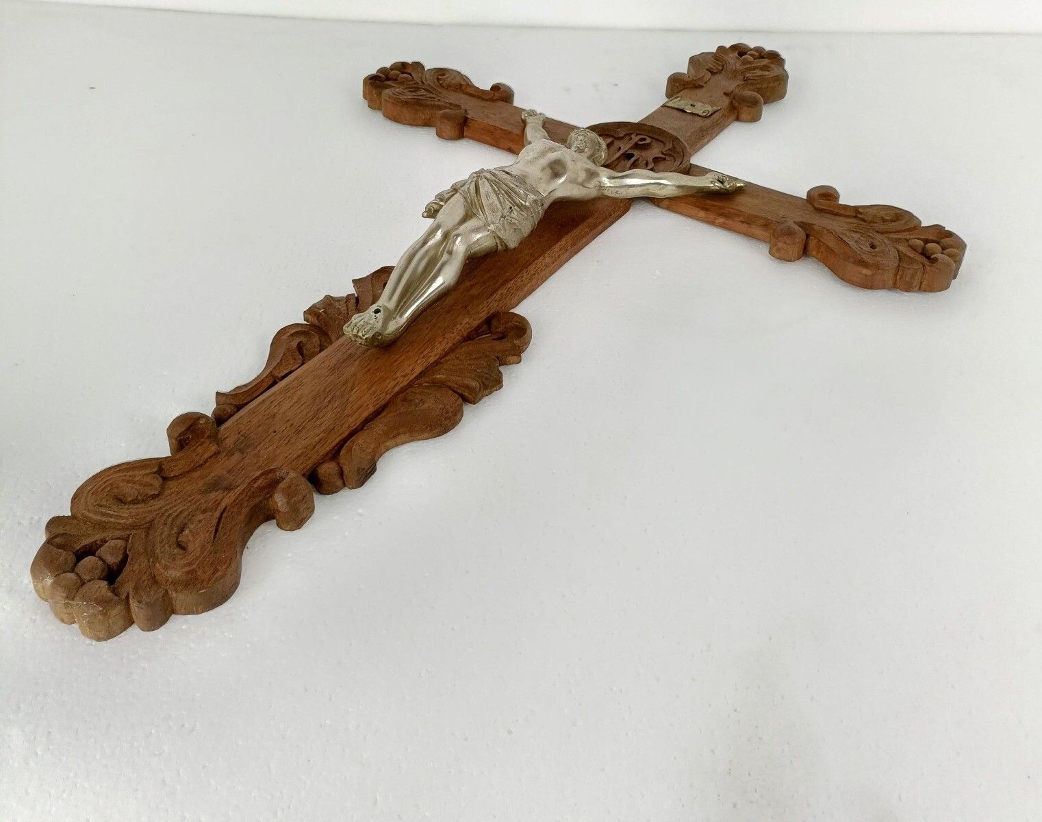 Xl Hand Carved Wood  Hanging Ornate Crucifix Jesus Christ  Spelter Corpus Christ photo buy