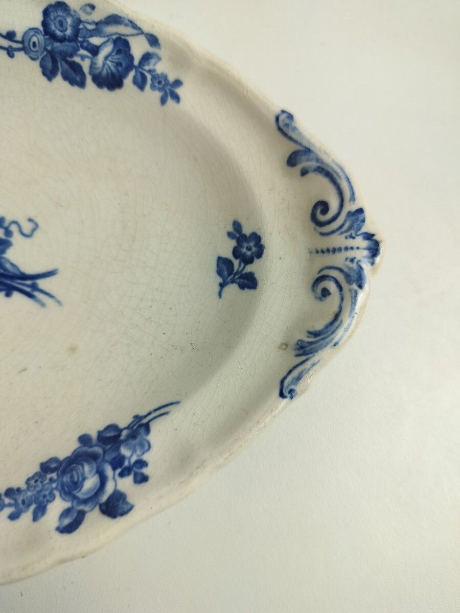 Antique 1900 Plates 2 Small Serving Dishes  Boch Mettlach Rare Blue Rose Art Nou photo vinterior