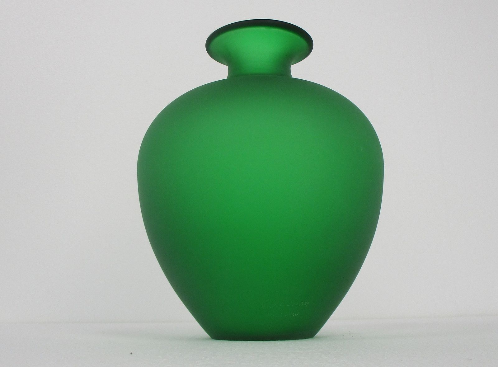Vintage Venice  Art Glass Italian Murano Vase Green  Linea Padovan Signed photo furniture