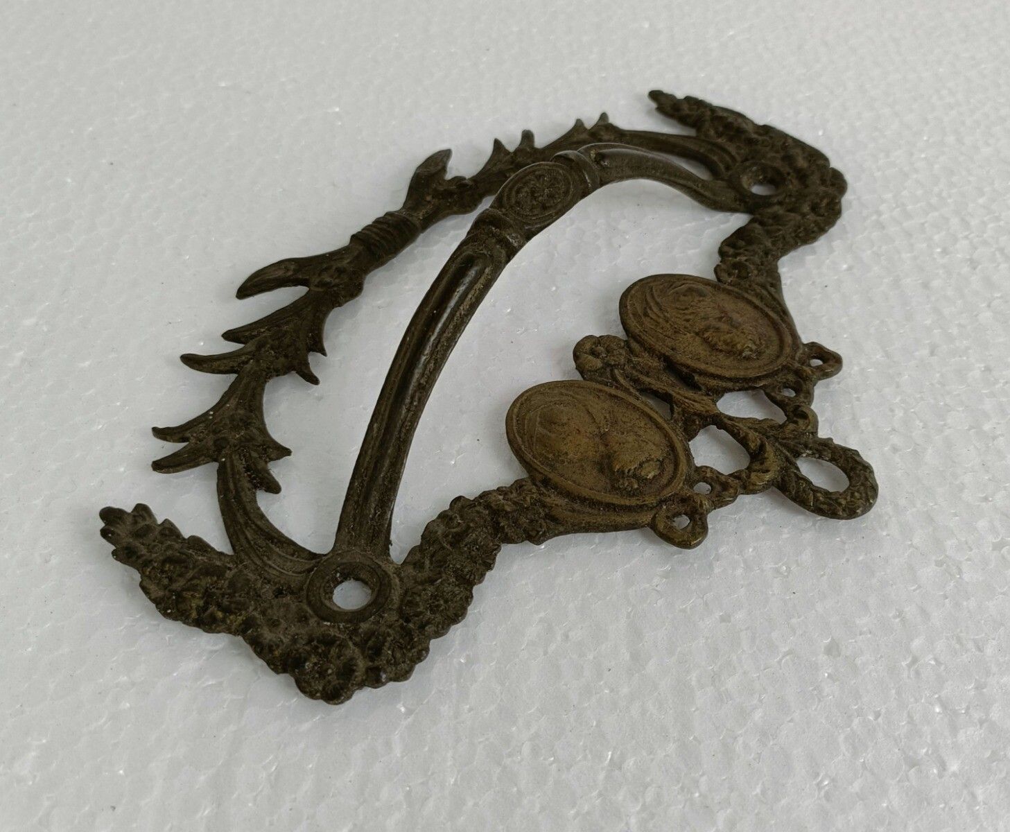 Antique Brass Door Knob Handle Architectural Reclaimed Salvaged Trim Medallions photo for sale