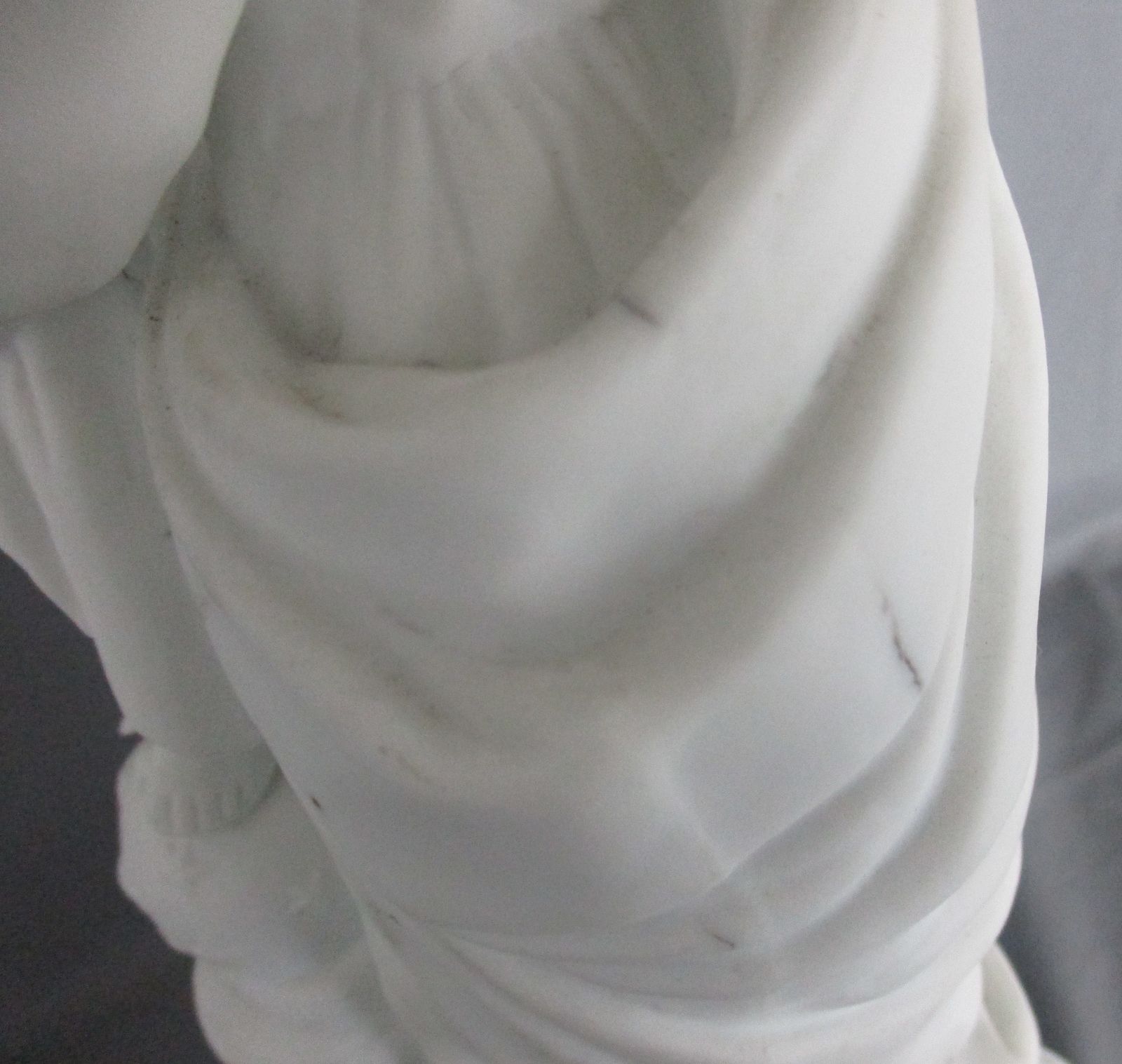 Antique 1900 Bisque Statue Virgin Mary Our Lady Victoire Madonna Infant Jesus  1 photo vinterior