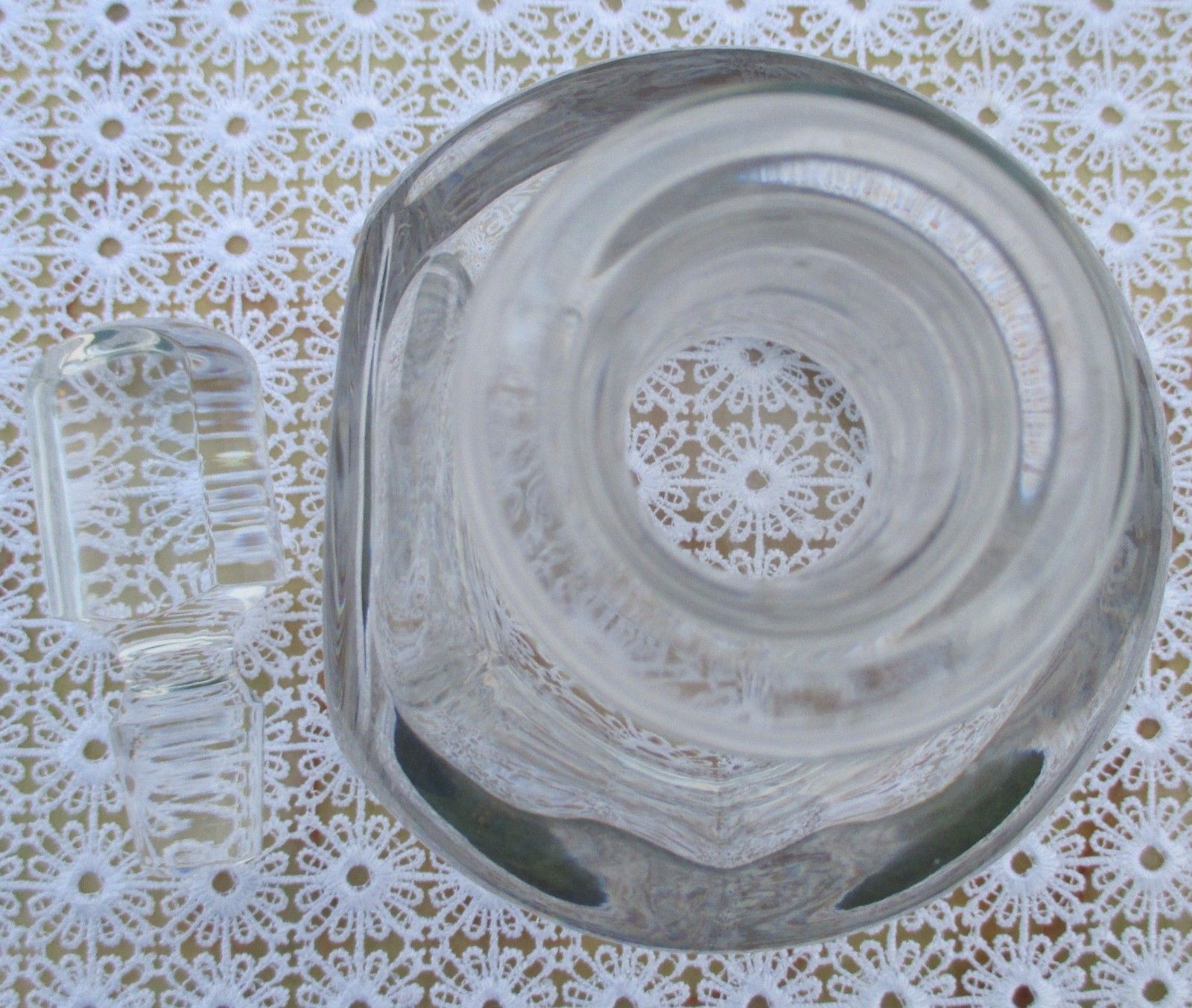 Gorgeous Clear Heavy  Glass Decanter Stopper Unusual Form photo 52.0