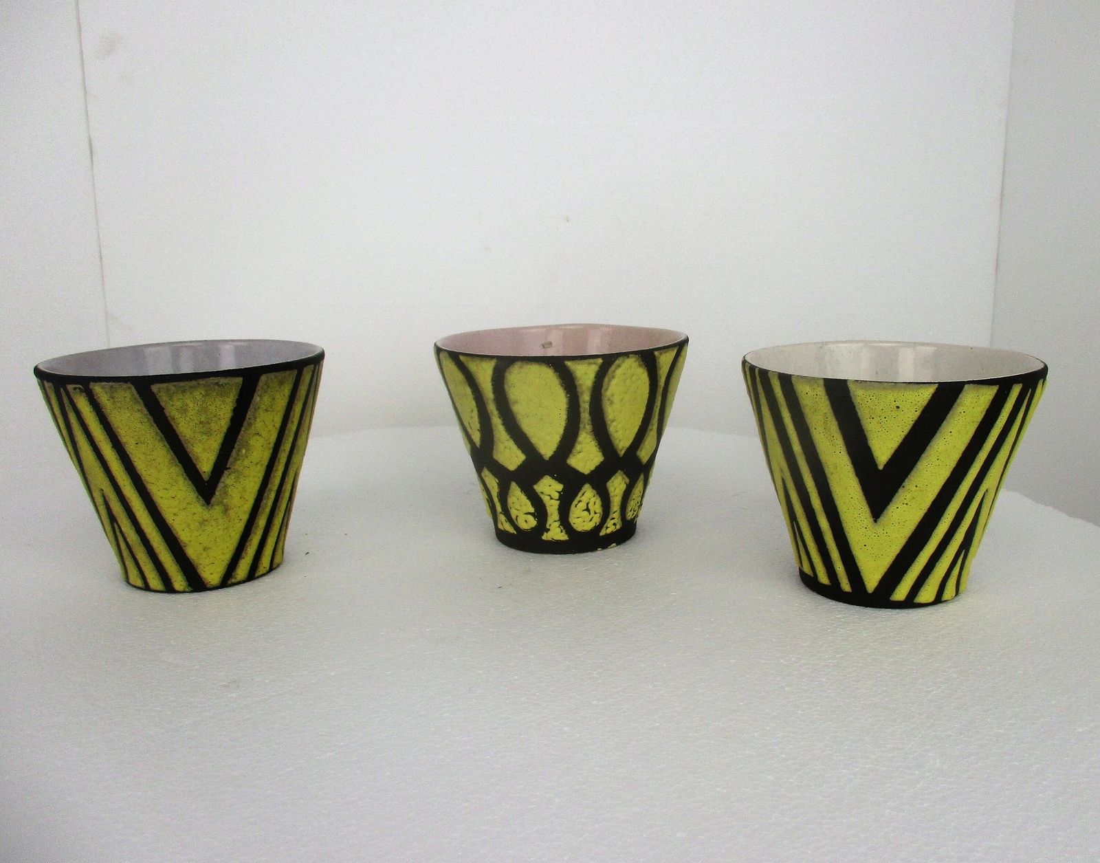 Set Of 3 West Germany Vintage Mid Century Modern Planters Flower Pots Ceramic Ab photo furniture
