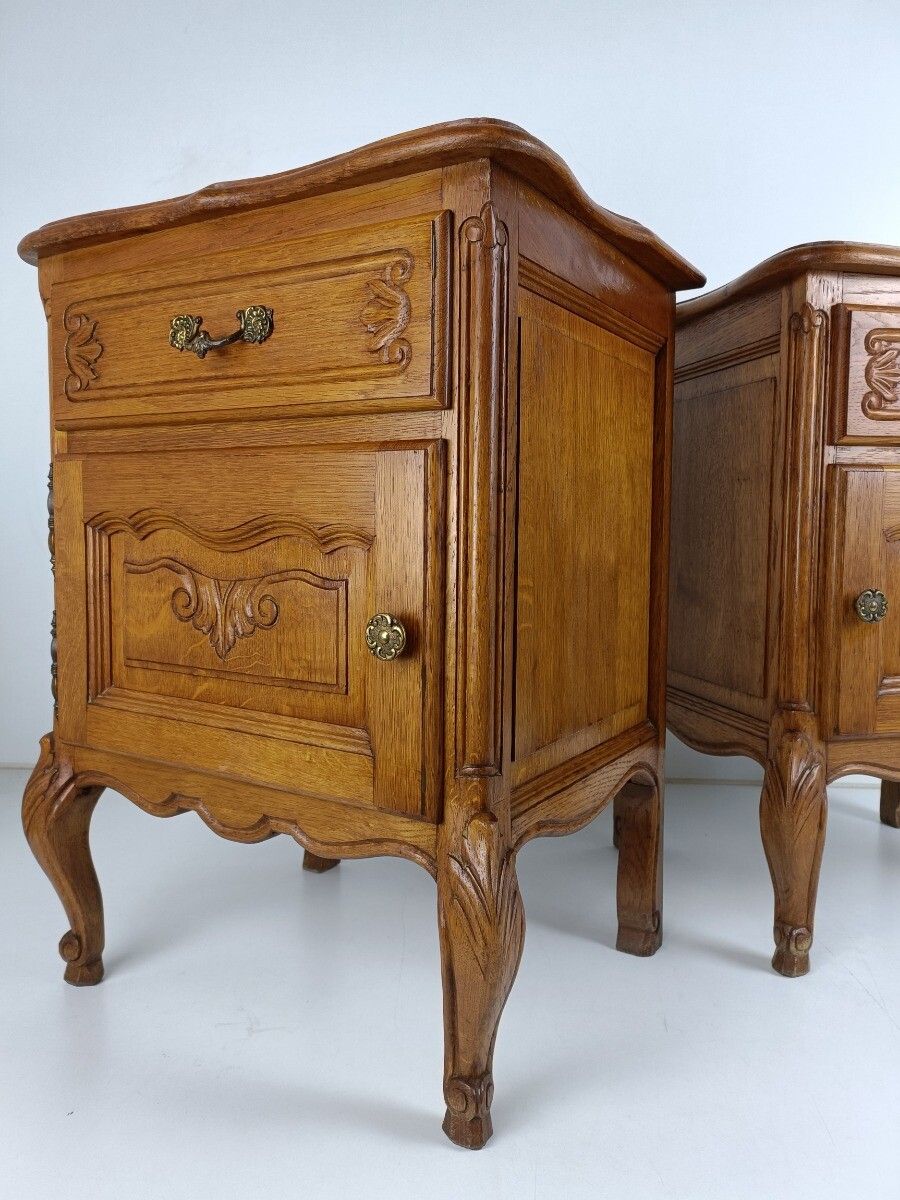 Pair Of Nightstands End Tables Cabinets Louis XV Style Bedroom Cabinets Wood Gor photo 931.0