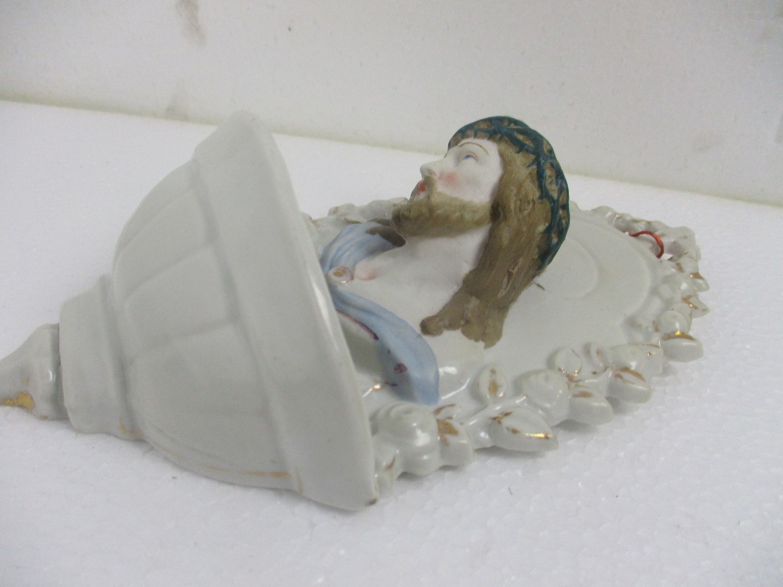 Holy Water Font Vessel  Jesus Christ Head Of Thorns Bisque Htf Beautiful photo Art
