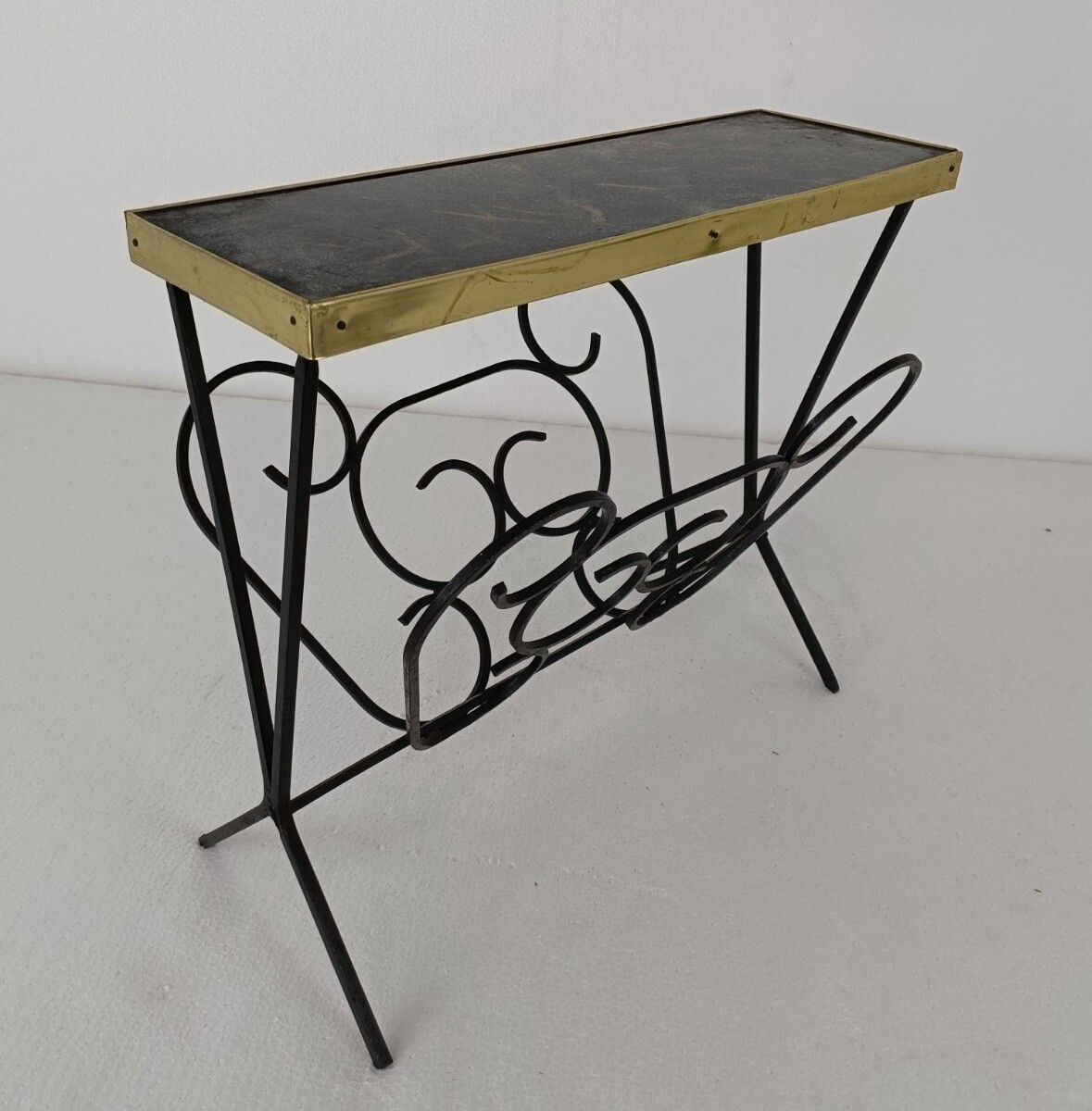 Vintage Mid Century Modern Magazine Newspaper Basket Rack Funky  Wrought Iron Fa photo Home Decor