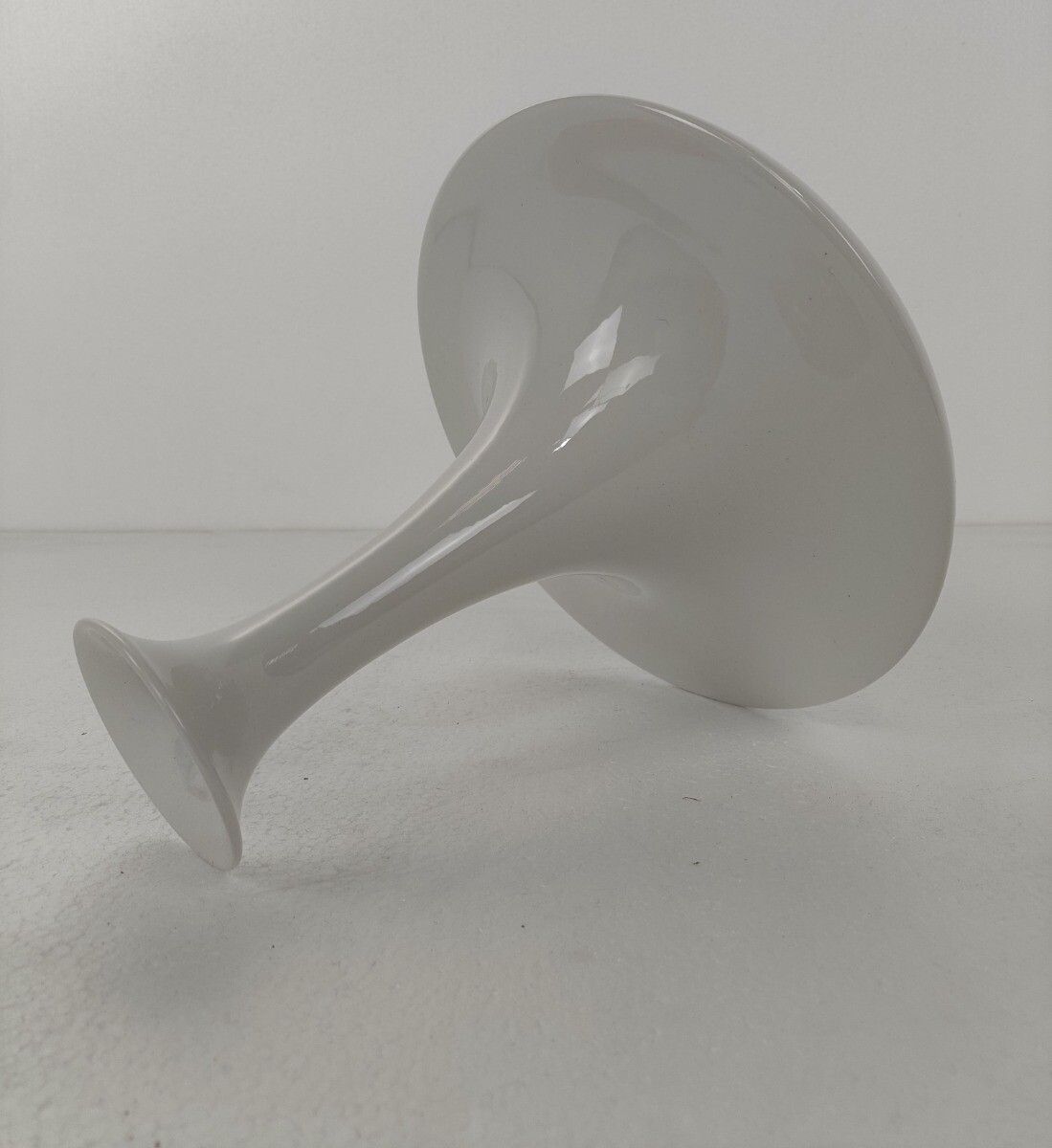 Pino Spagnolo Design For Sicart Post Modern Vase  Italy Space Age Modernist Whit photo for sale