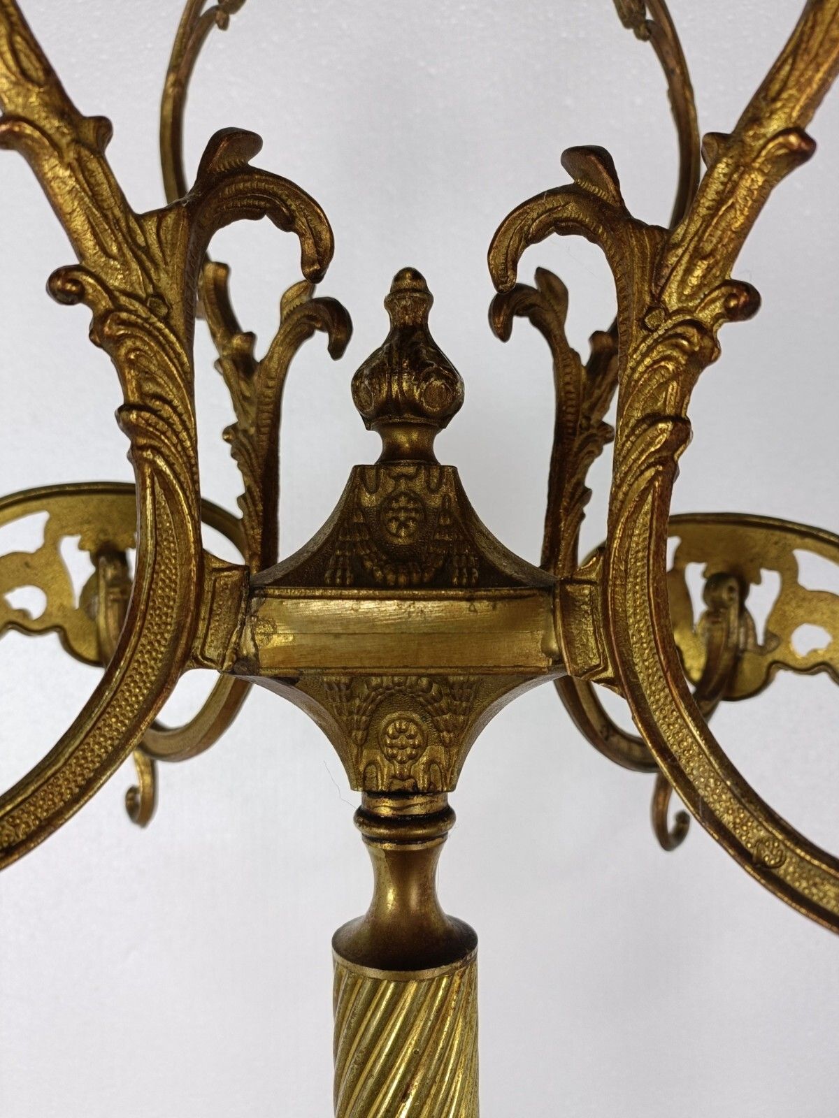 photo furniture Standing Hall Tree Coat Hallway Rack Brass Fish  Base Hollywood  Regency Italy