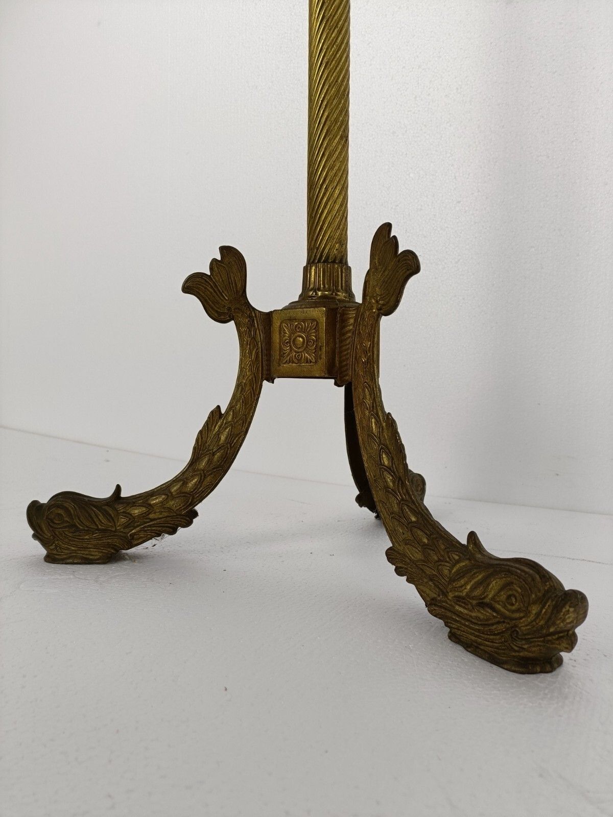 photo for sale Standing Hall Tree Coat Hallway Rack Brass Fish  Base Hollywood  Regency Italy