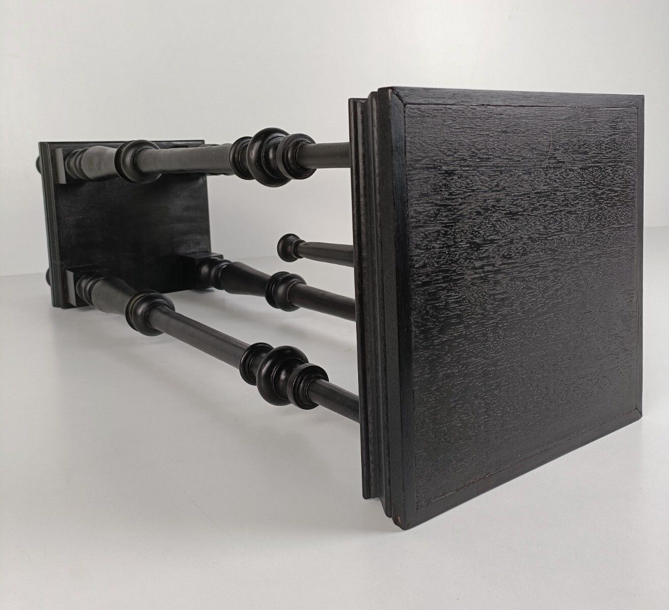 Black Lacquered Wood Wooden Pedestal Plant Bonsai Stand Console Spindles Gorgeou photo vintage