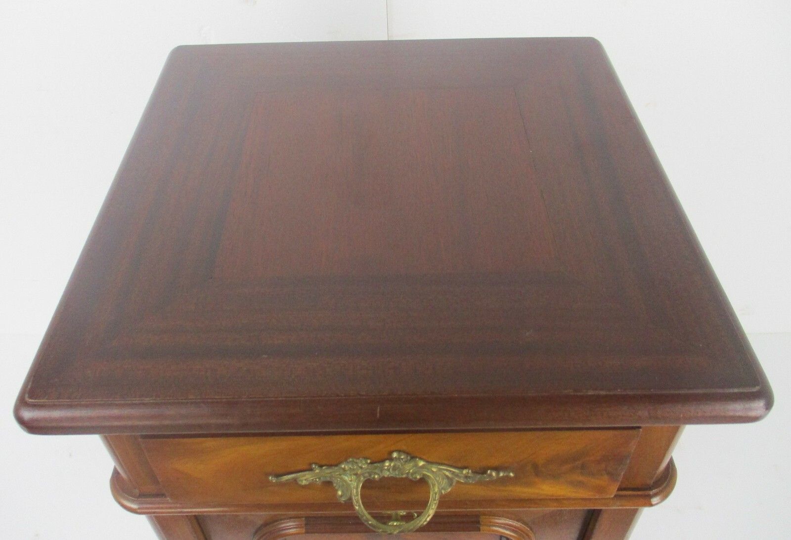 Antique Cabinet Side Table Night Stand Queen Anne Style Wood On Wheels Wow photo Furniture
