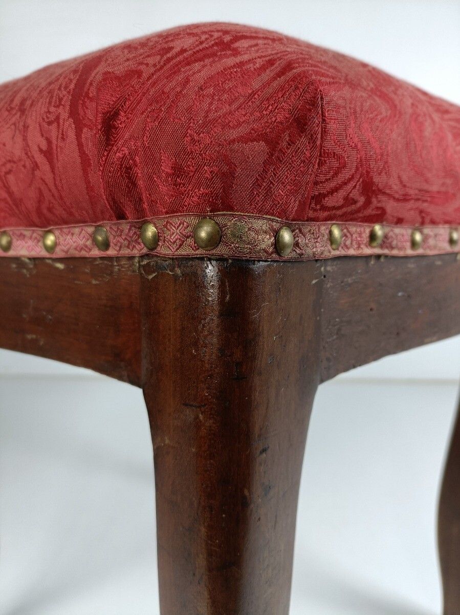 photo furniture Antique Footstool Ottoman Wooden Legs Foot Rest 19th Century Louis XV Style Pink