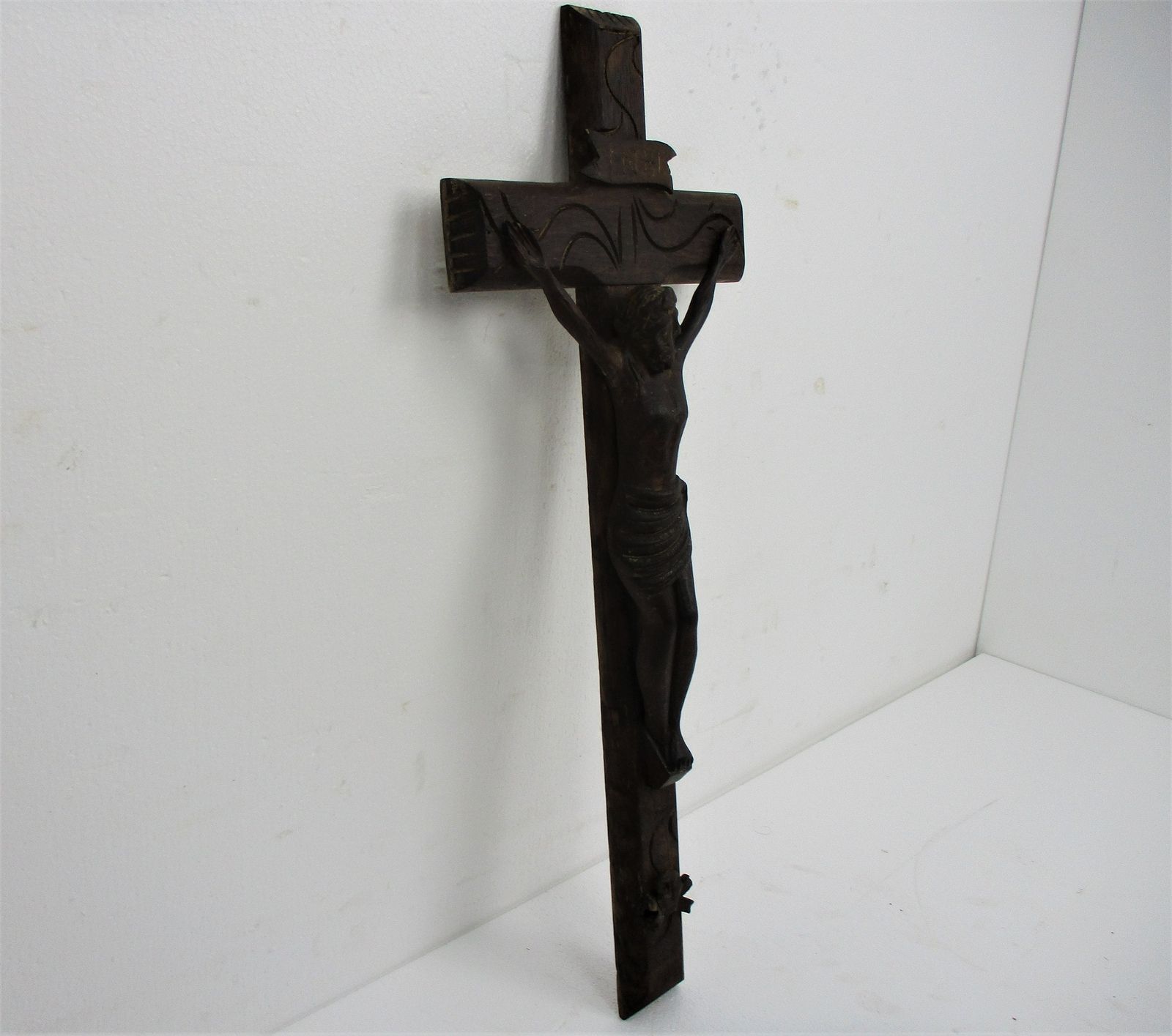 Completely Hand Carved Wood Oak Hanging Crucifix Cross Corpus Jesus Christ photo 137.0