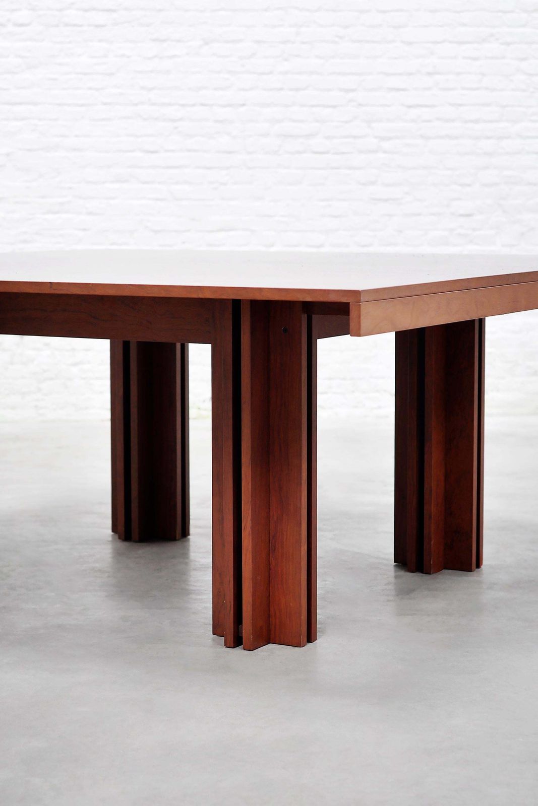 Carlo Scarpa 'Quatour' Dining Table In Walnut, Simon Gavina, Italy, 1974 photo for sale
