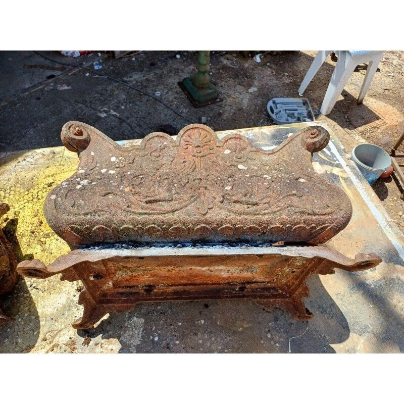 194.0 2 Cast Iron Planters 1900 From Charleville   Mézières Rocaille Style photo