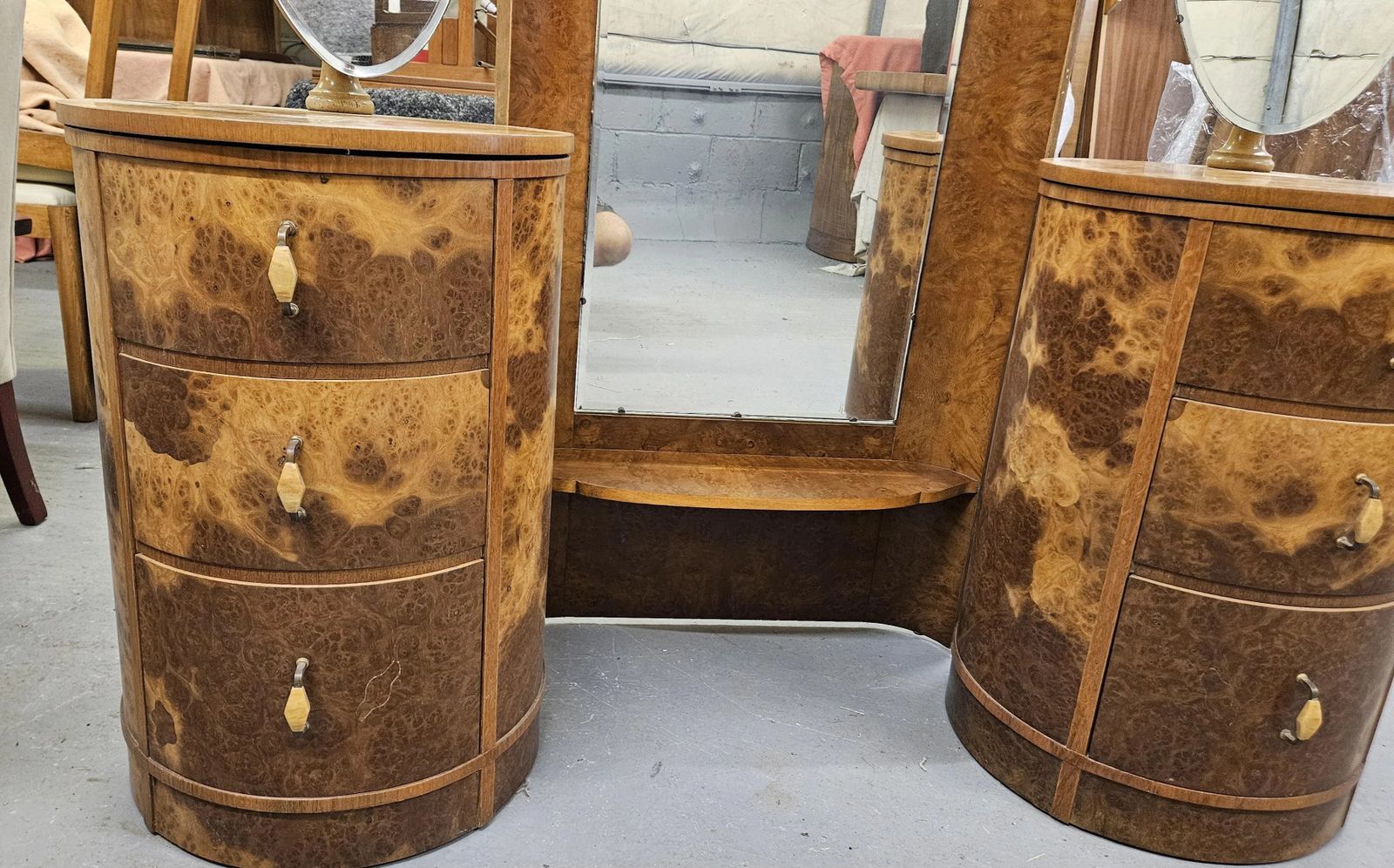 Art Deco Dressing Table photo Furniture