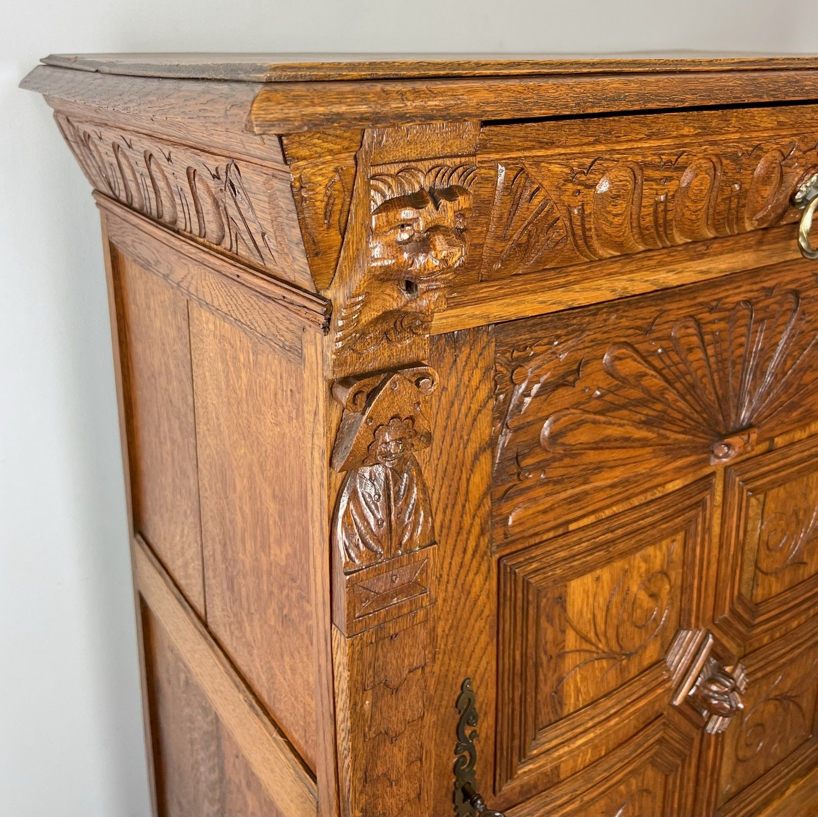 Cabinet Antique French Oak Carved Lion Mask Detail Cupboard With Key Lot 4053 photo buy