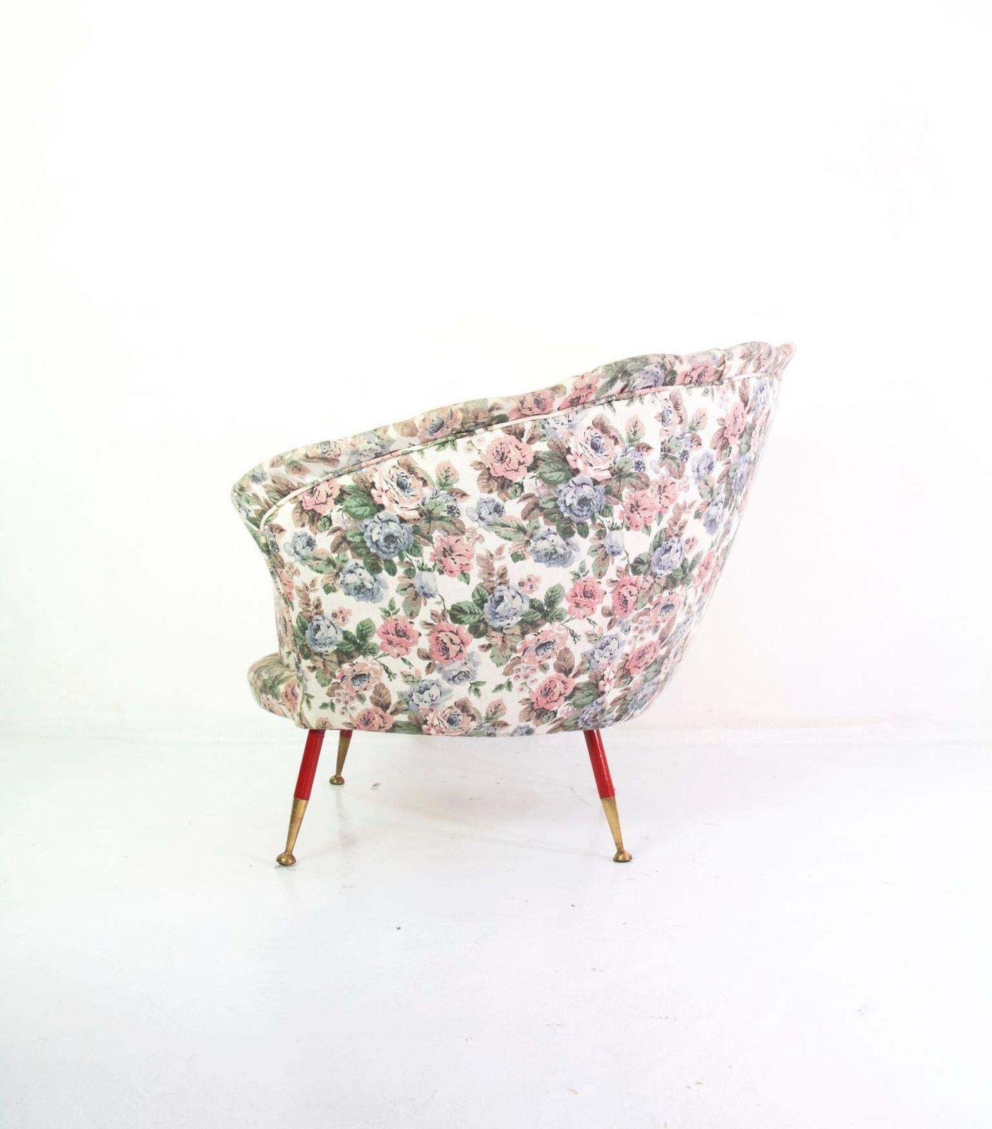 Pair Of Midcentury Italian Clam Shell Armchairs photo vinterior