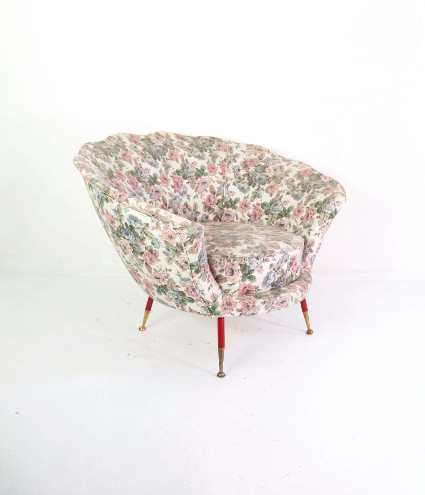 Pair Of Midcentury Italian Clam Shell Armchairs photo vintage