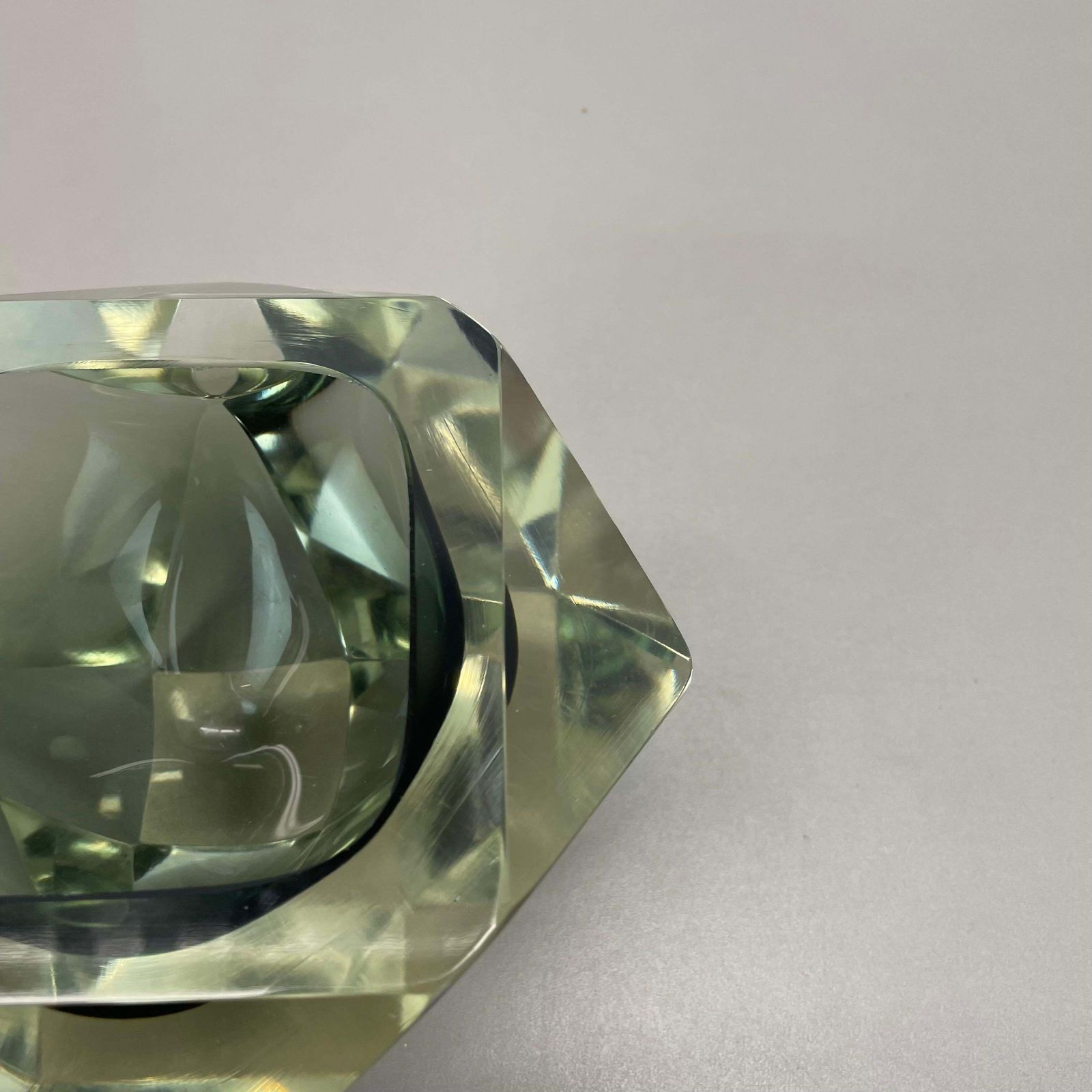 Large 1.7kg Murano Glass Diamond Bowl Element By Flavio Poli Attrib., Italy 1970 photo buy