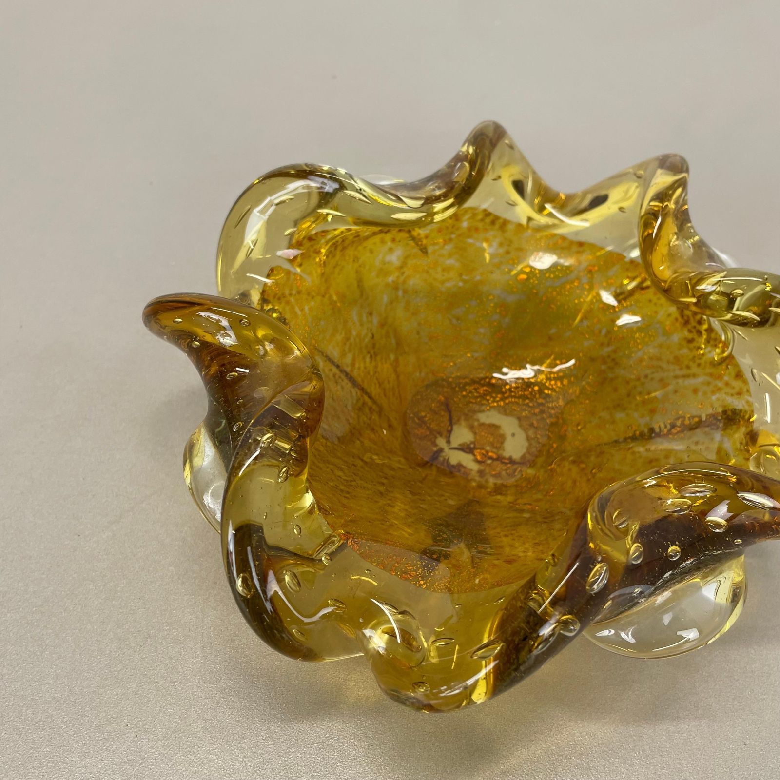 Glass Bowl Element Shell Ashtray Murano Gold Dust Barovier And Toso, Italy 1970s photo Home Decor