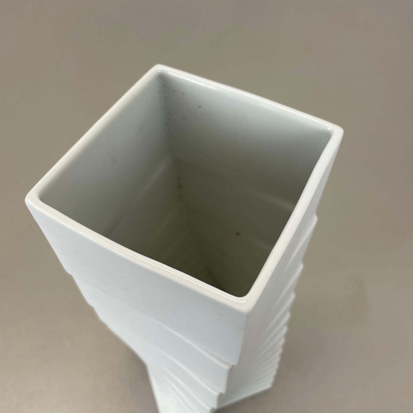 Large 22cm Op Art Vase Porcelain Vase By Martin Freyer For Rosenthal, Germany photo buy
