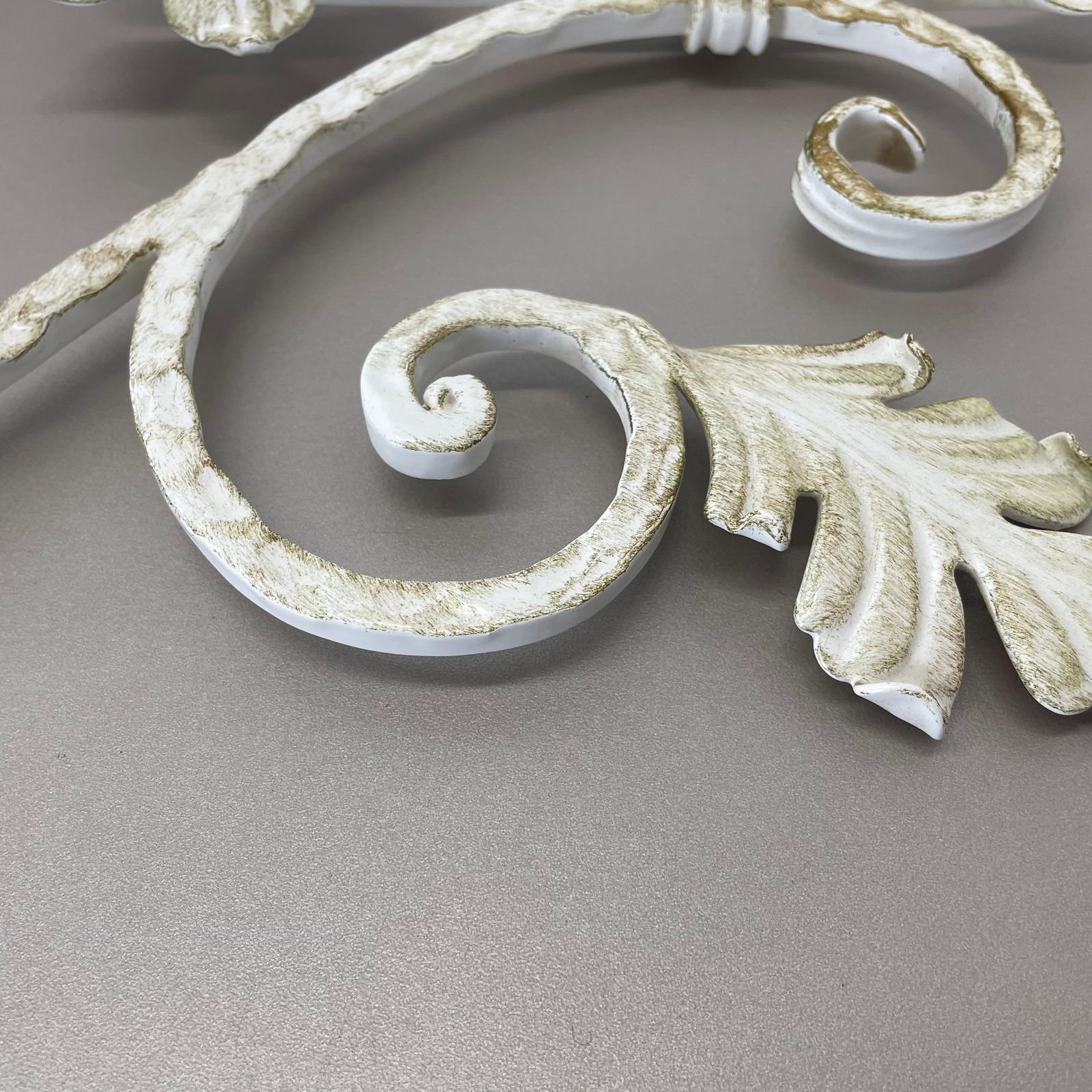 photo vinterior 1 Of 3 Xxl 73cm White Metal Florentiner Theatre Wall Light, Italy, 1970s