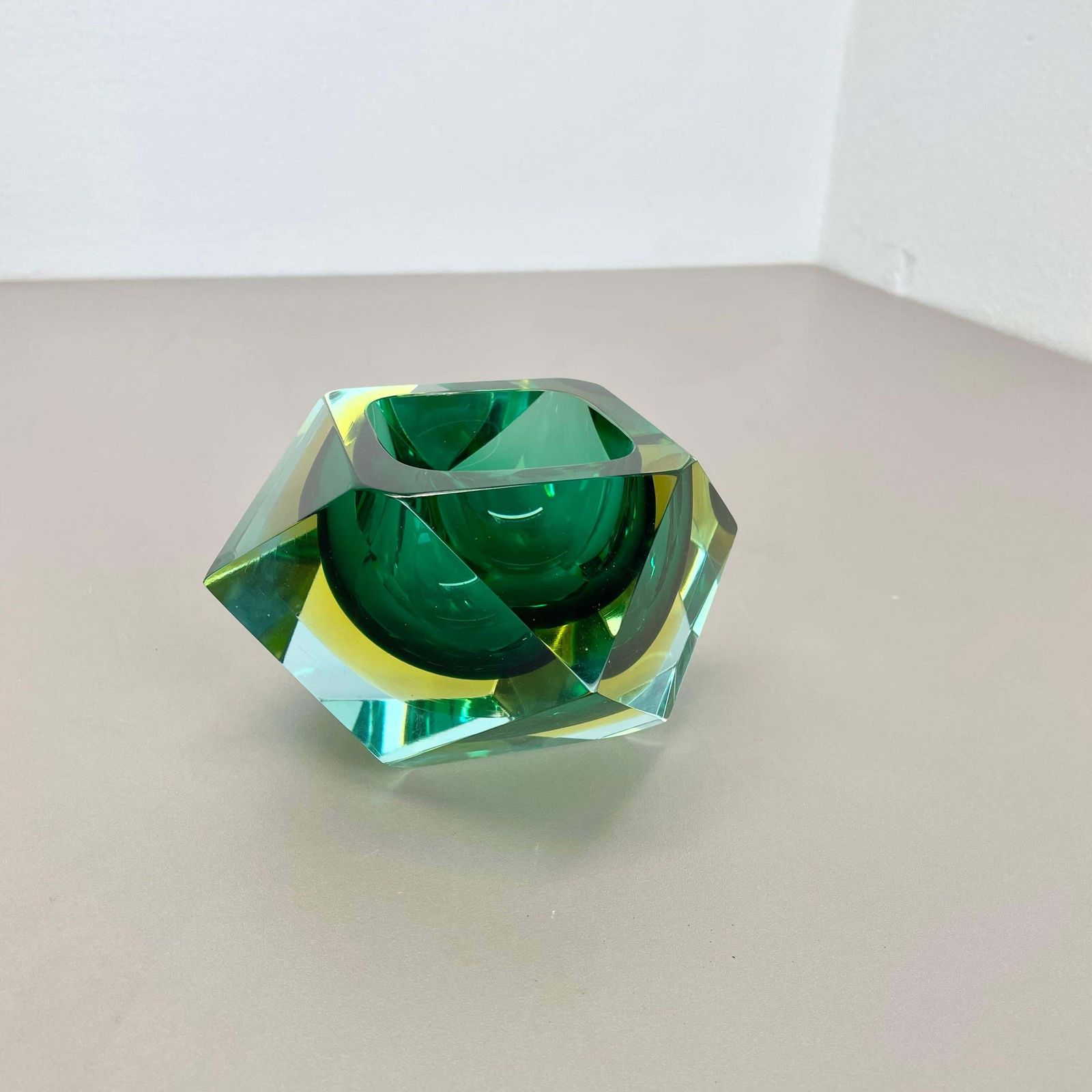 Xl 1.6kg Murano Glass Sommerso Bowl Ashtray By Luigi Mandruzzato, Italy, 1970s photo Home Decor