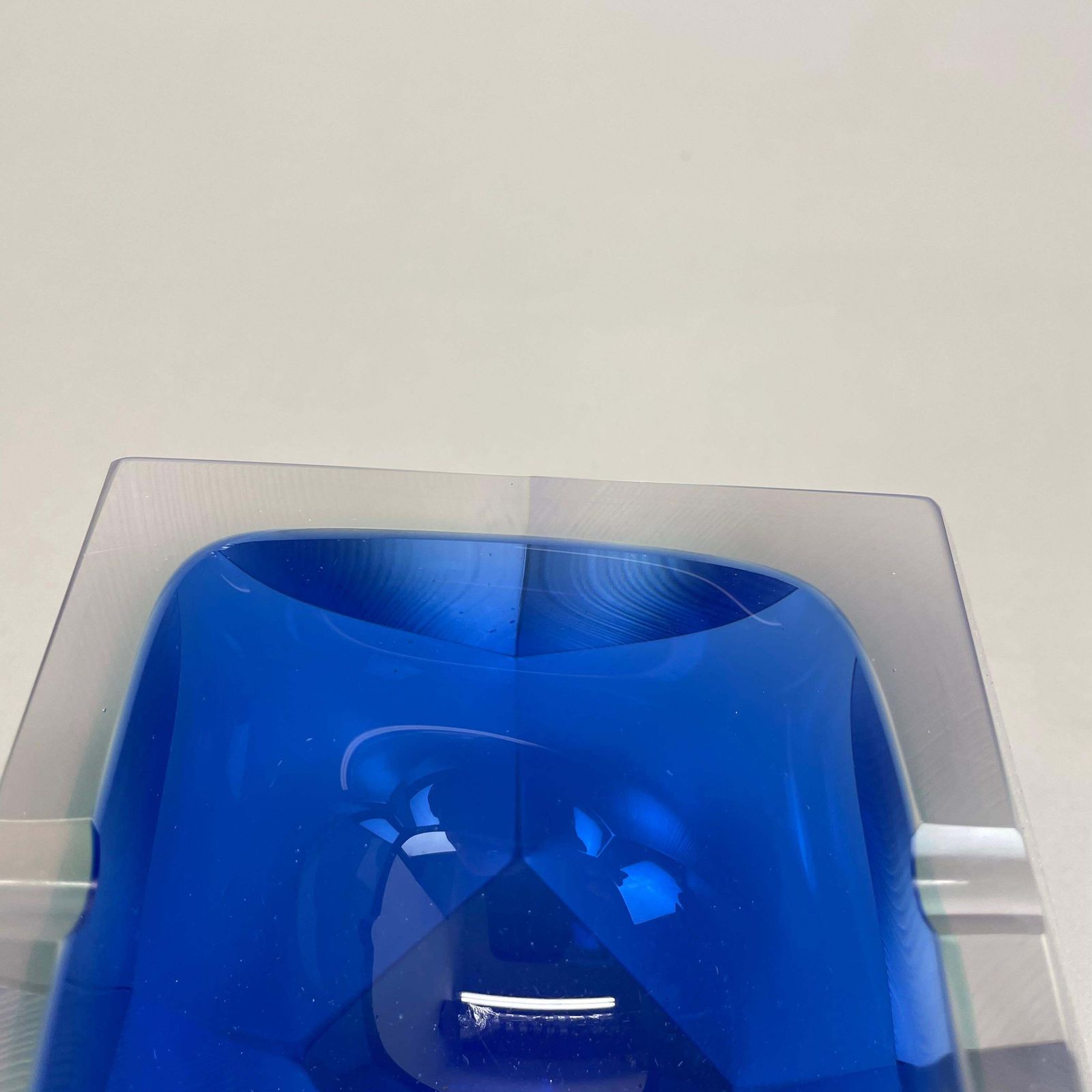 photo vinterior Xl 1.7kg Murano Glass Sommerso "Diamond" Bowl Ashtray By Flavio Poli Italy, 1970