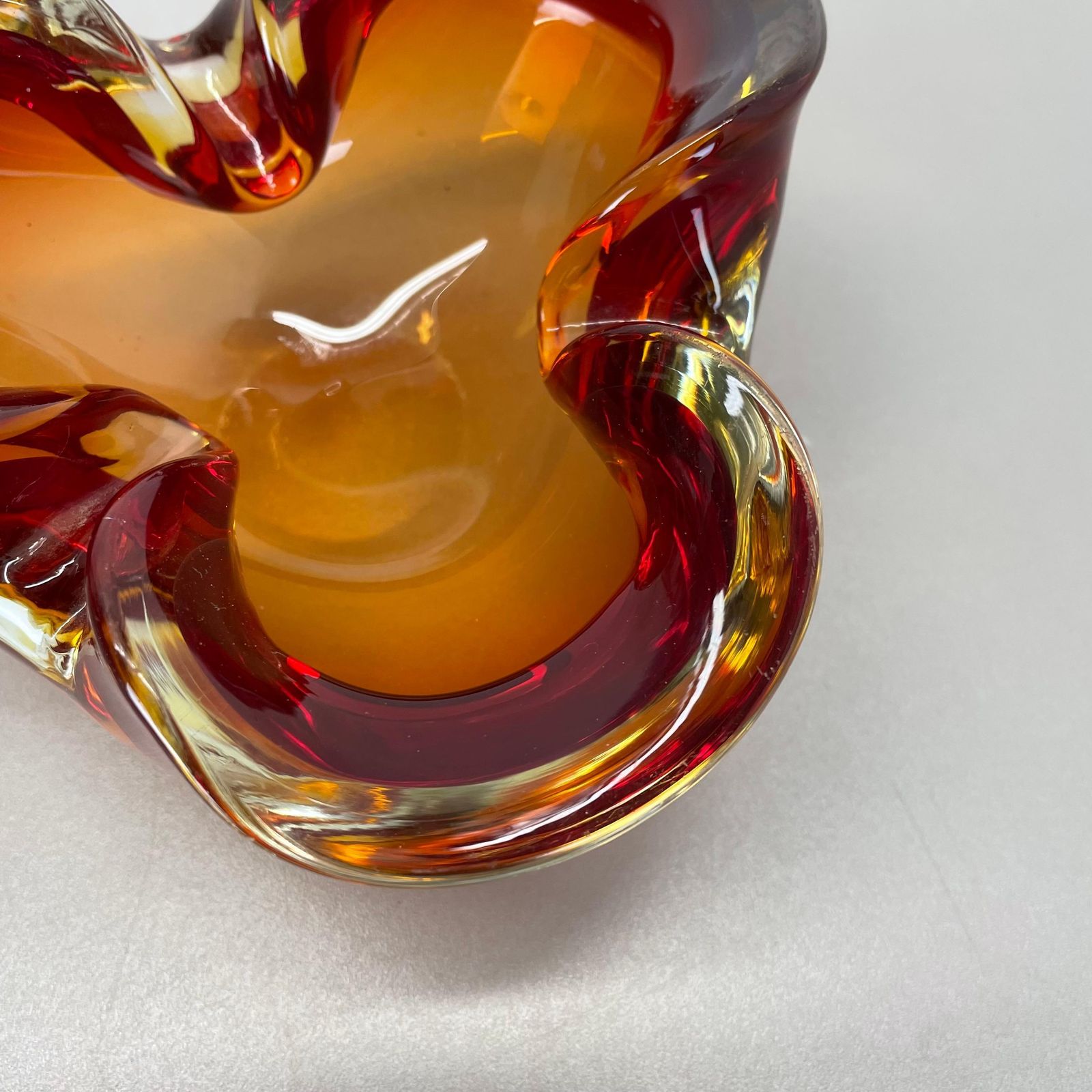 photo for sale Rare Murano Glass "Red Yellow"  Bowl Element Shell Ashtray Murano, Italy, 1970s
