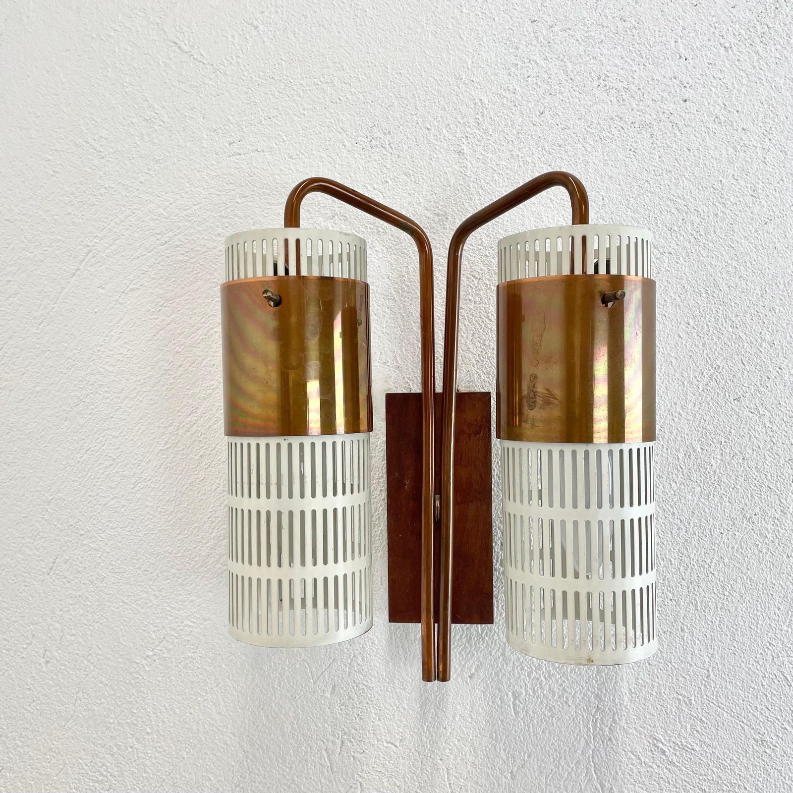 photo vinterior Minimalist Copper And Teak Tube Hole Pattern Wall Light, Denmark, 1970s