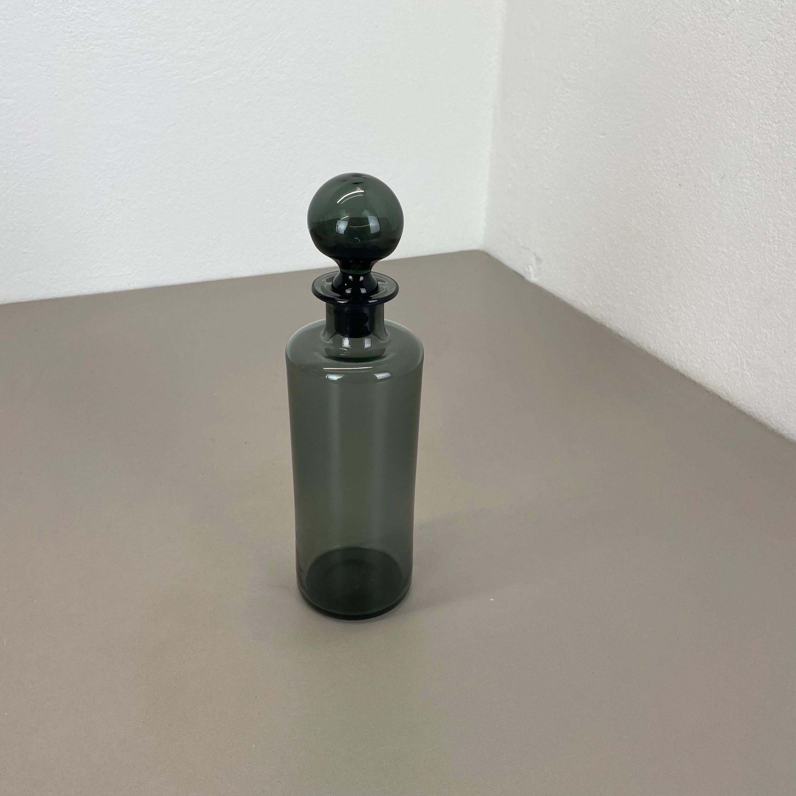 Rare Green Glass Decanter By Saara Hopea For Nuutajärvi Notsjö, Finland 1970s photo Home Decor