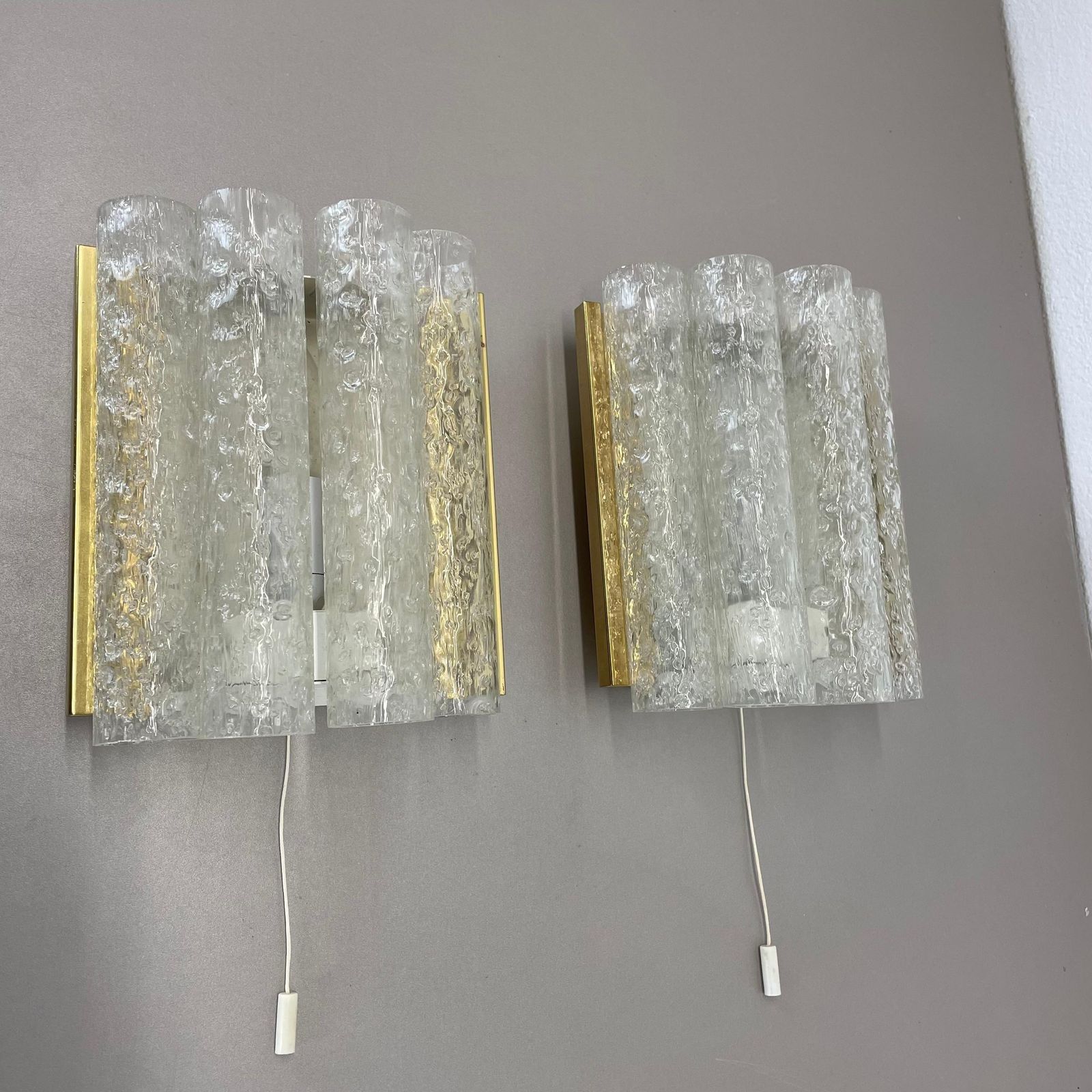 photo vintage Set Of 2 Modernist Vintage Tube Glass Wall Lights By Doria Lights, Germany 1970s