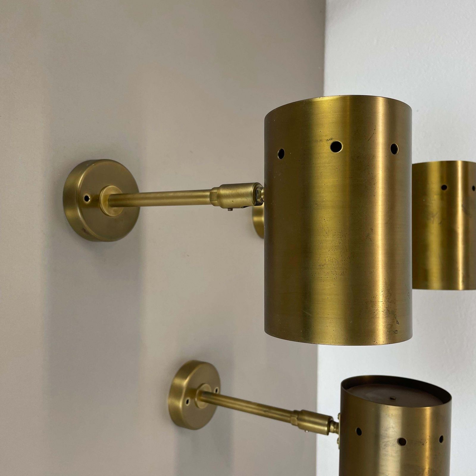 Set Of Three Large Minimalist Brass "Tube" Wall Light Sconces, Italy 1970s photo 1300.0