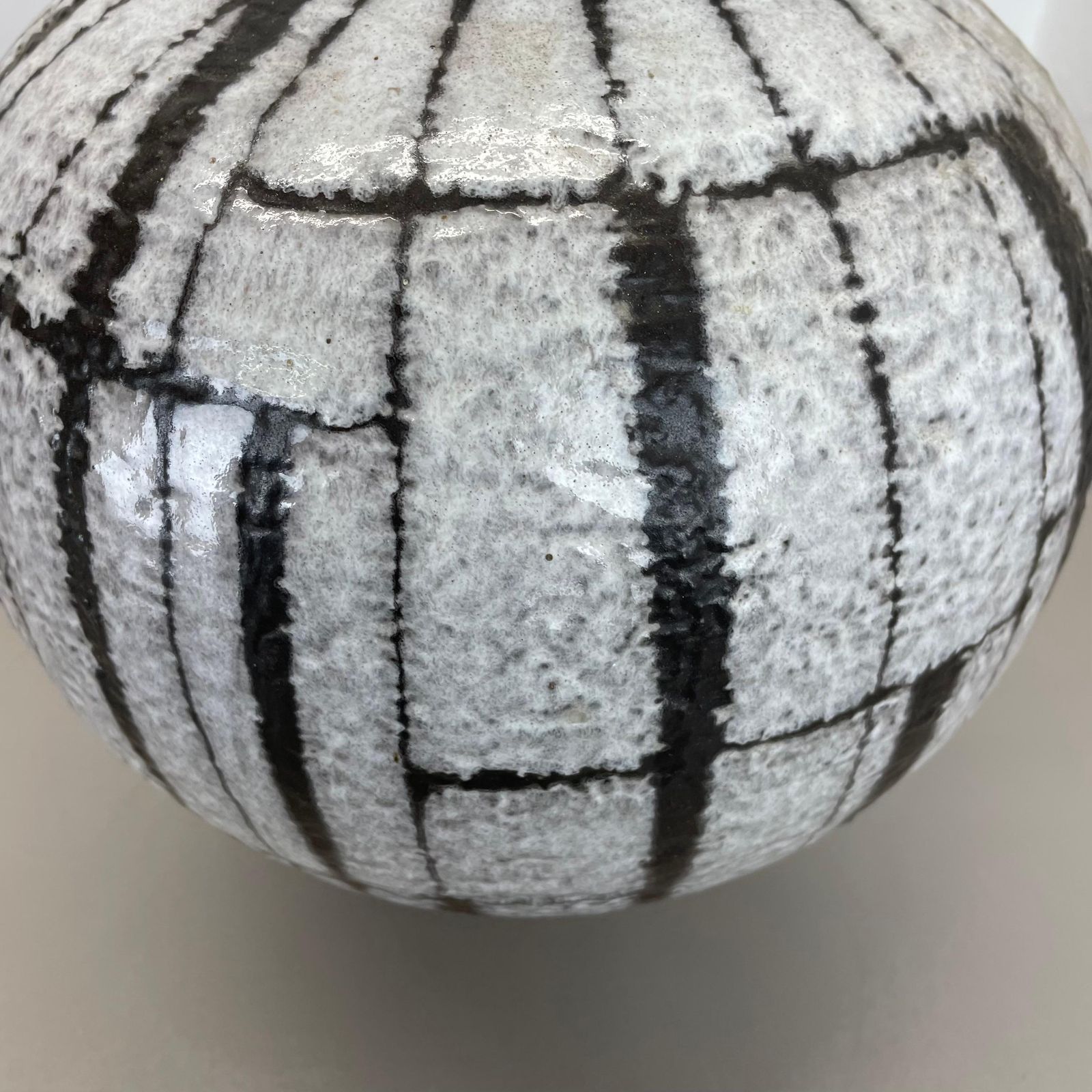 photo vinterior Large 30cm Ceramic Brutalist Vase Fat Lava Carstens Tönnieshof, Germany, 1970s