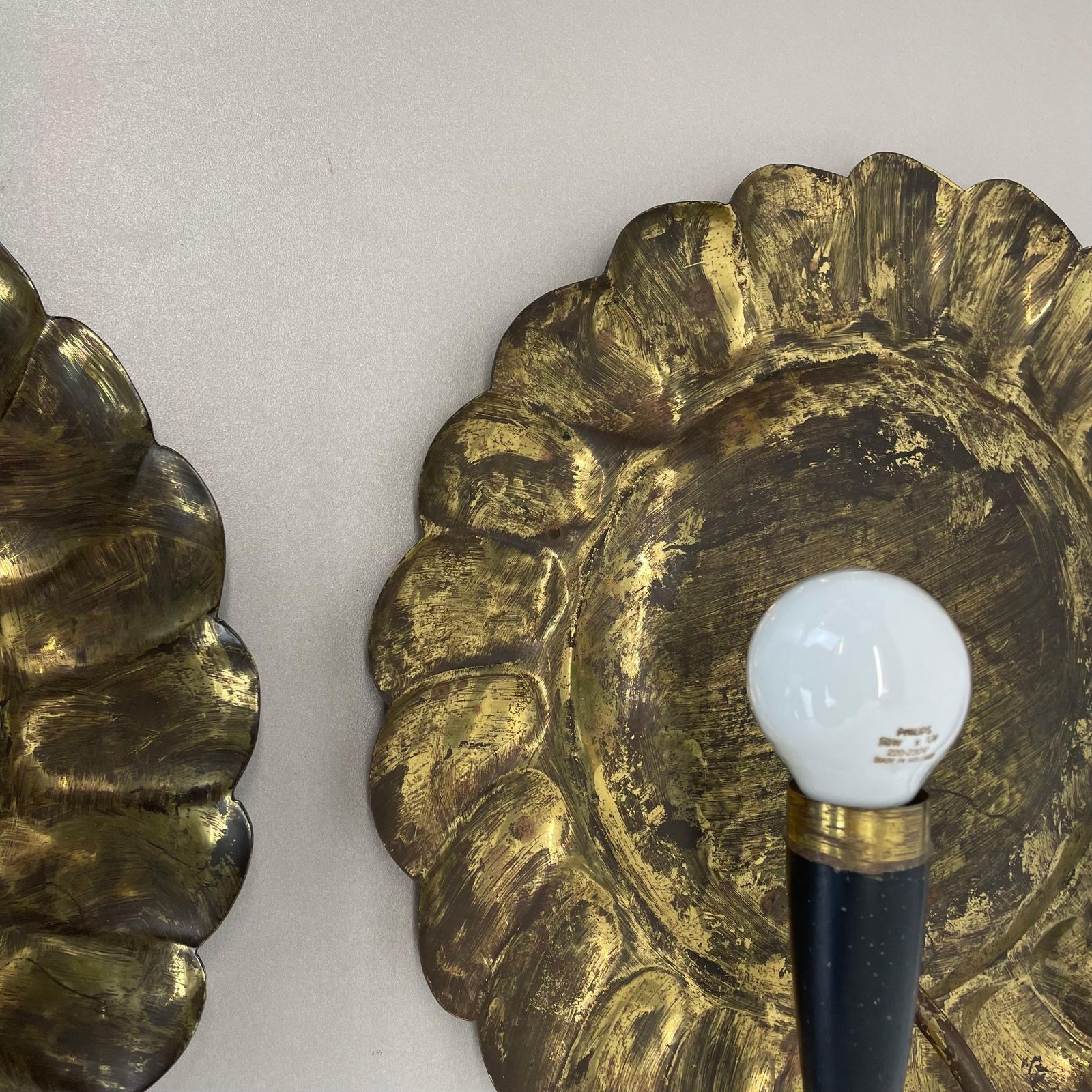 photo for sale Set Of 2 Brass 31cm Gio Ponti Style Theatre Wall Light Sconces, Italy, 1950s