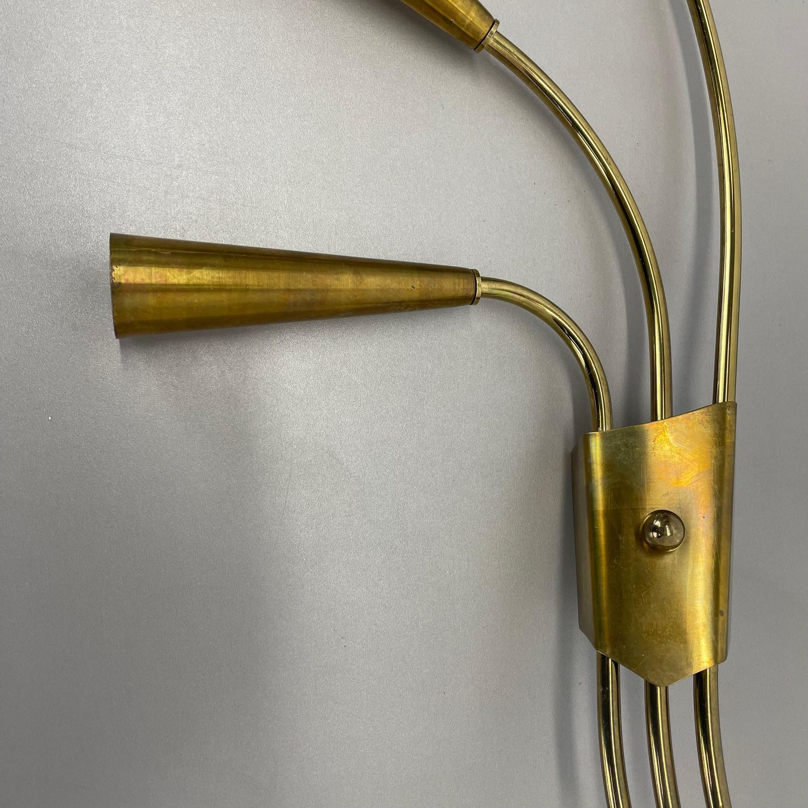 photo vinterior Rare Minimalist 53cm Brass Stilnovo Style Theatre Wall Light Sconce, Italy 1950s