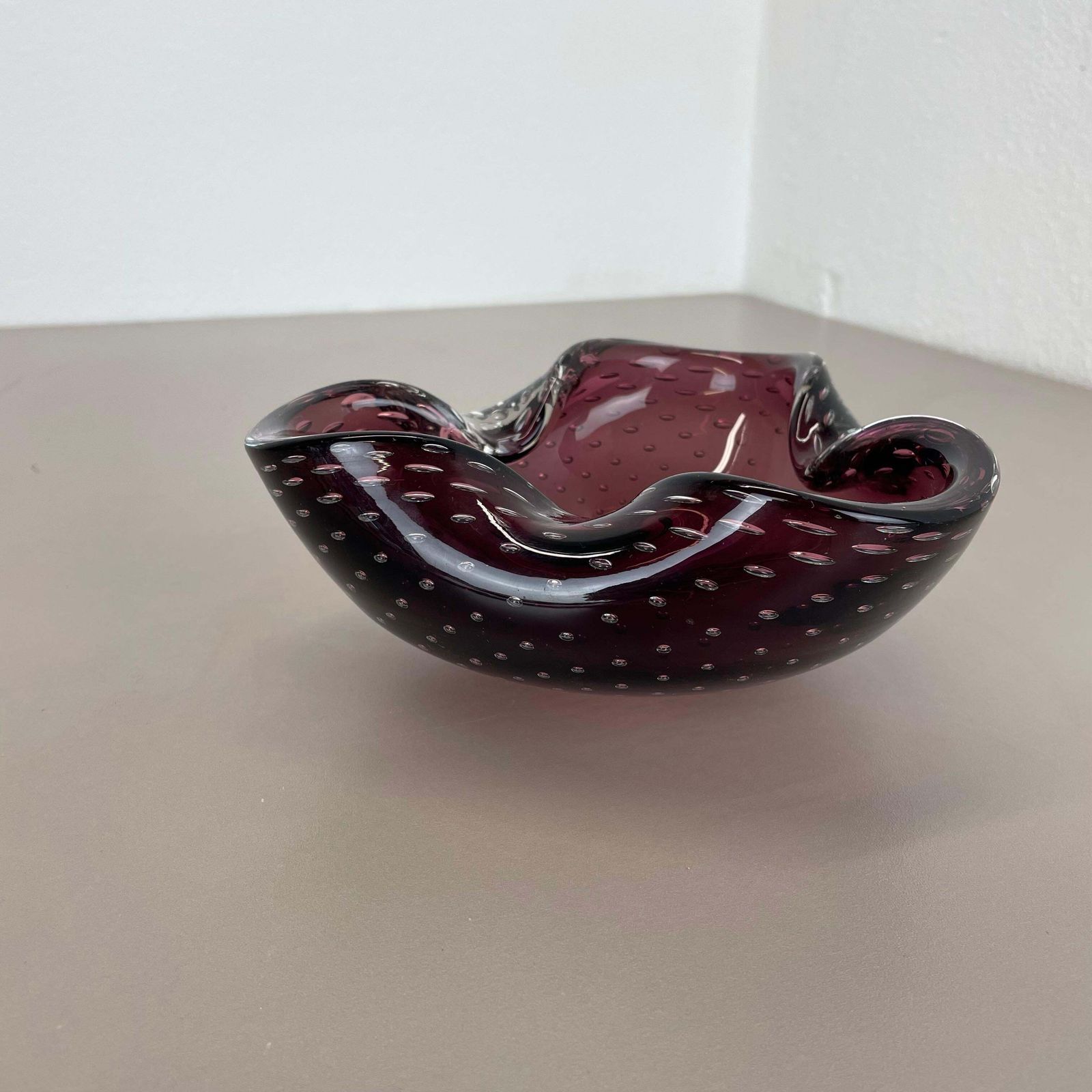 Large 1.3kg Murano Glass Bullicante Purple Bubble Bowl Element Shell Italy, 1970 photo for sale