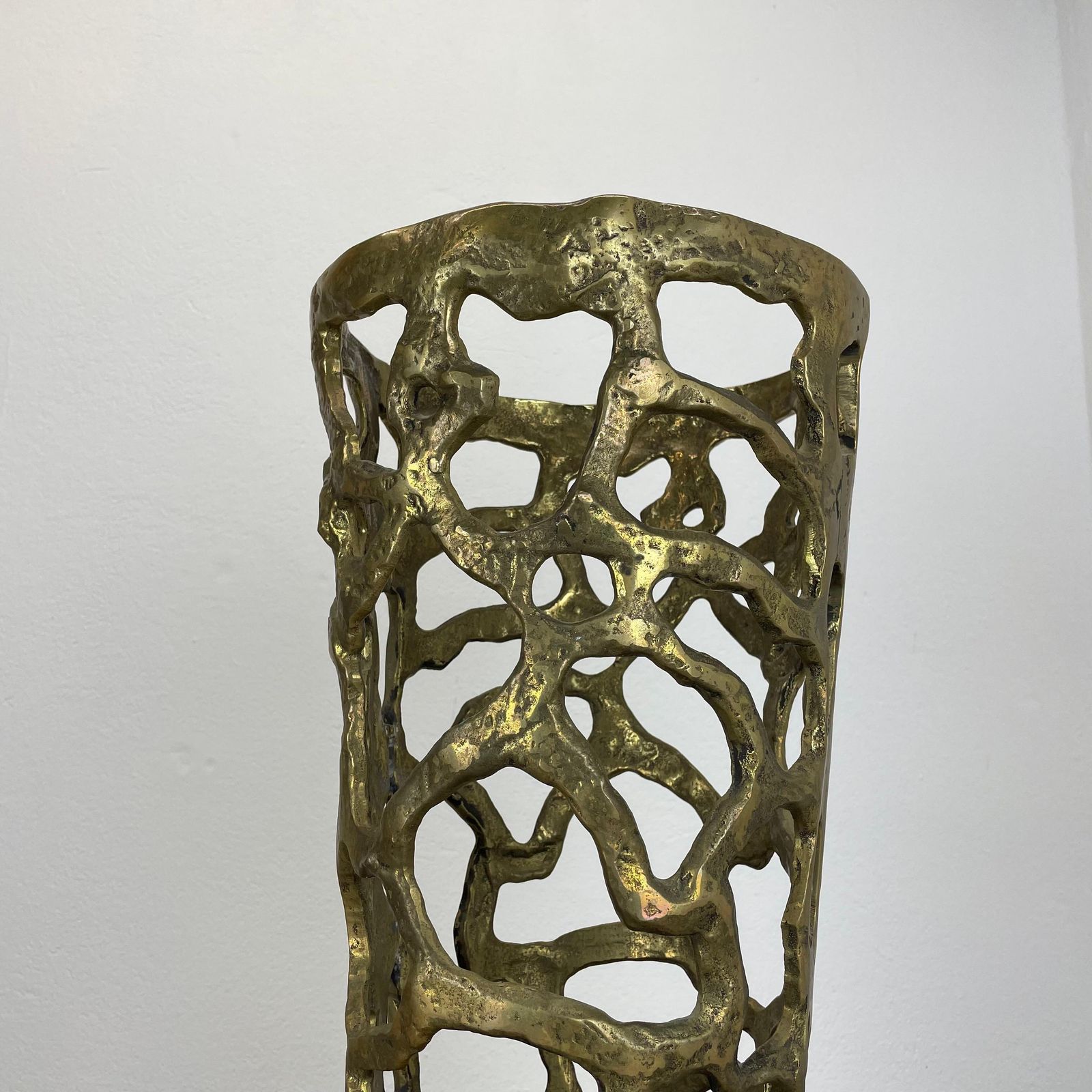 1593.0 Hollywood Regency Solid 11kg Brutalist Brass Umbrella Stand, Italy, 1970s photo