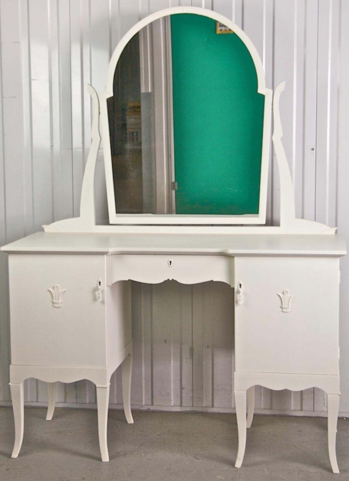 Swedish Gustavian Centre Mirror Carved Dressing Table Early 20th Century White photo 1995.0