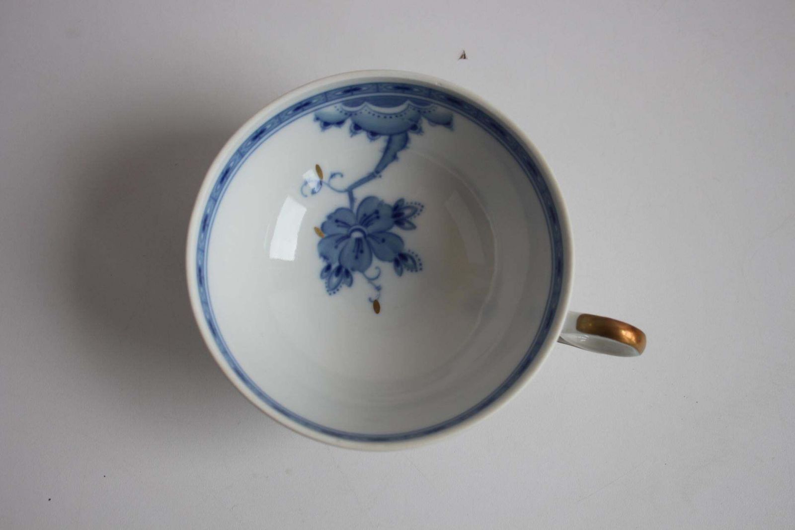 photo buy Wallendorf 1764 “Friendship” Porcelain Tea Set – Pink & Blue Service For Two