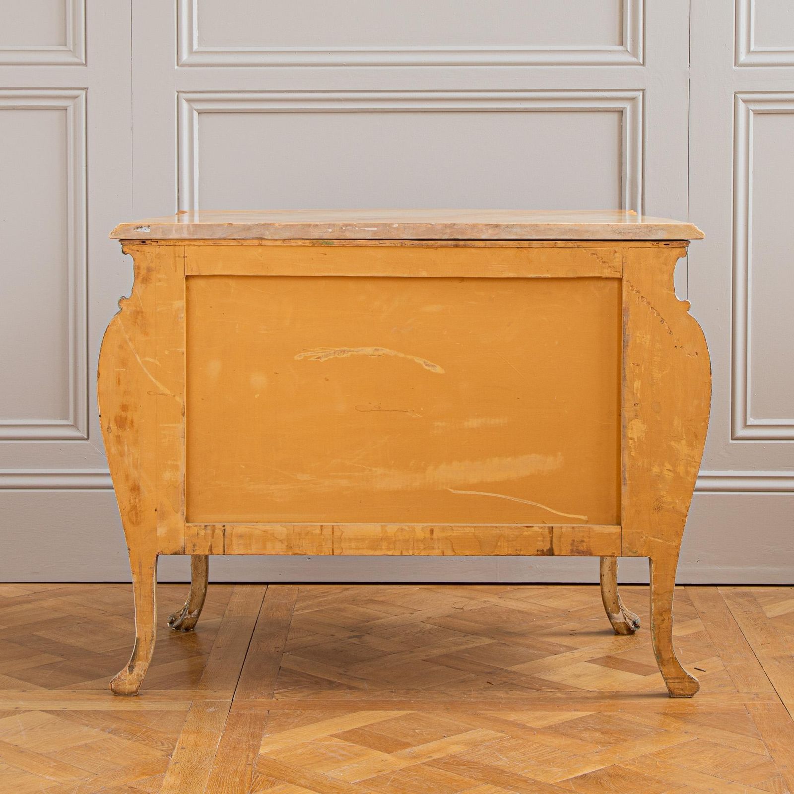 photo vinterior Italian Hand Painted Louis XV Style Bombe Chest, Circa Mid 1900's